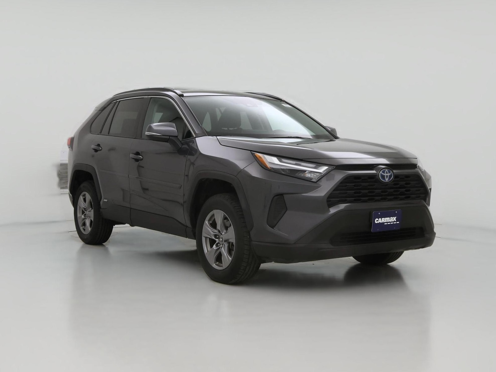 2024 Toyota RAV4 LE - Photo 1