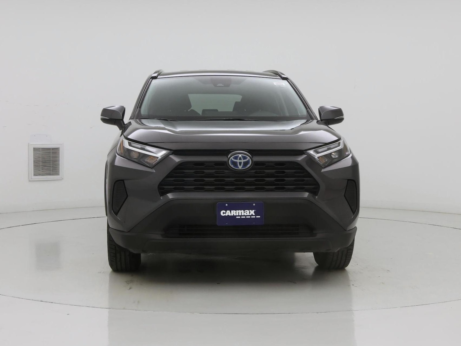 2024 Toyota RAV4 LE - Photo 6