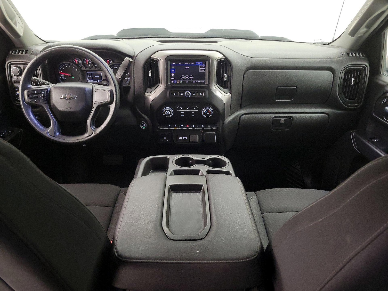 2025 Chevrolet Silverado 1500 Custom - Photo 10