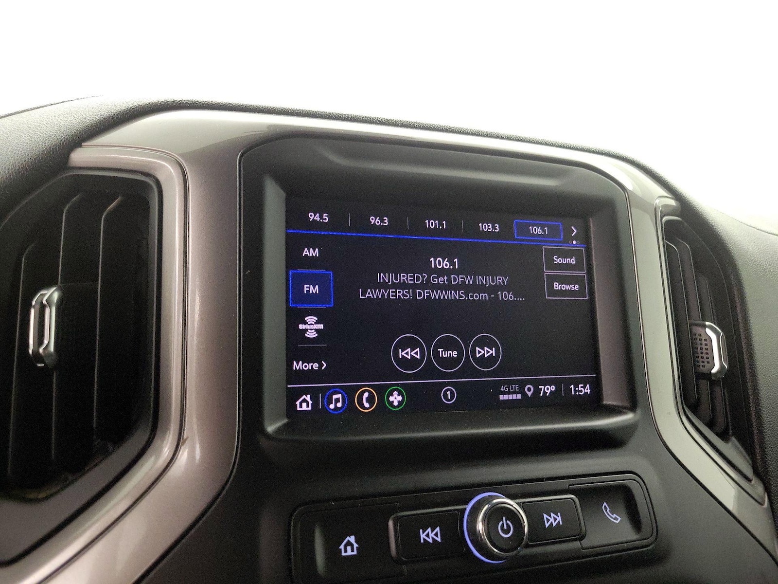 2025 Chevrolet Silverado 1500 Custom - Photo 16