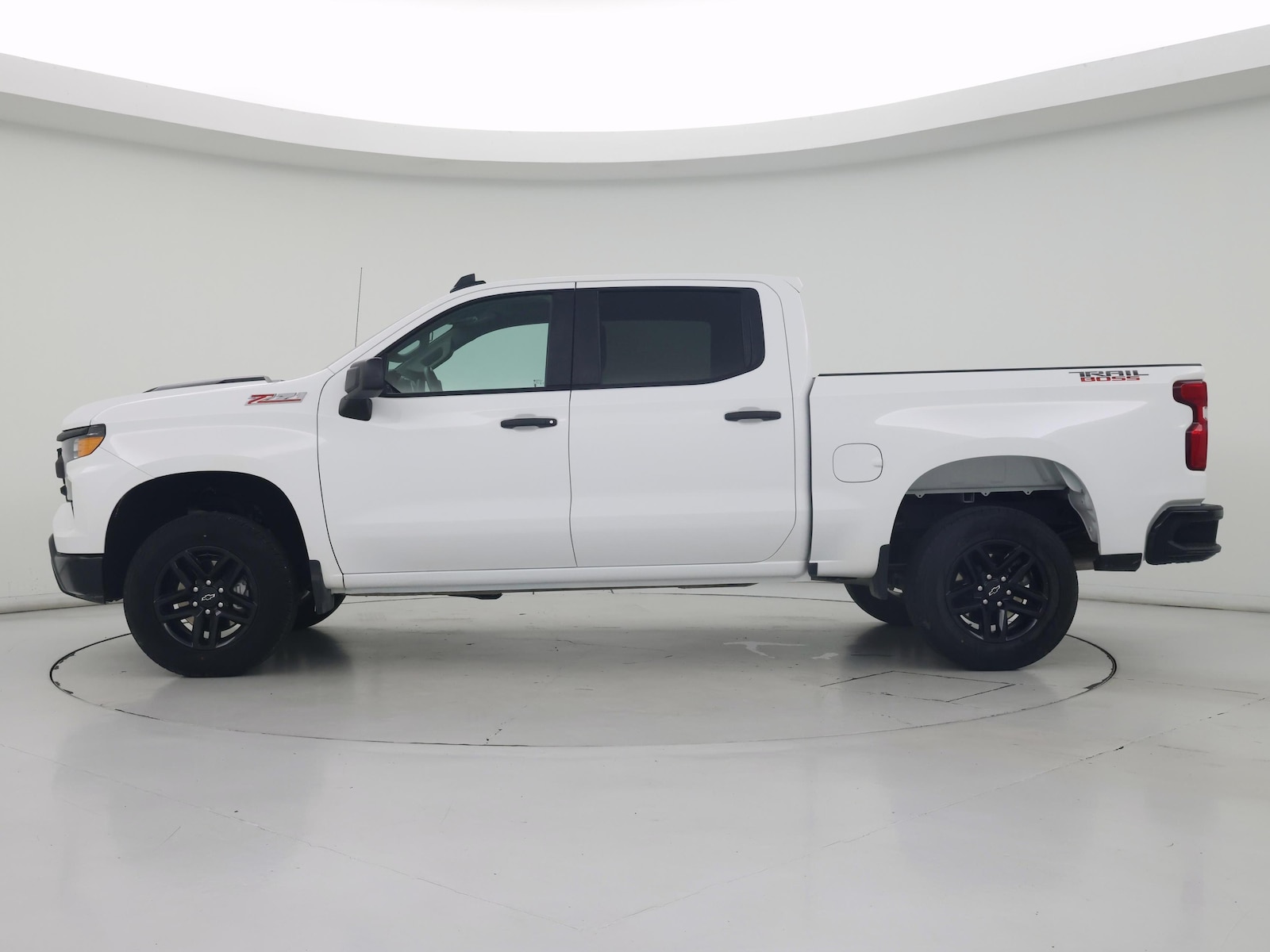 2025 Chevrolet Silverado 1500 Custom - Photo 4