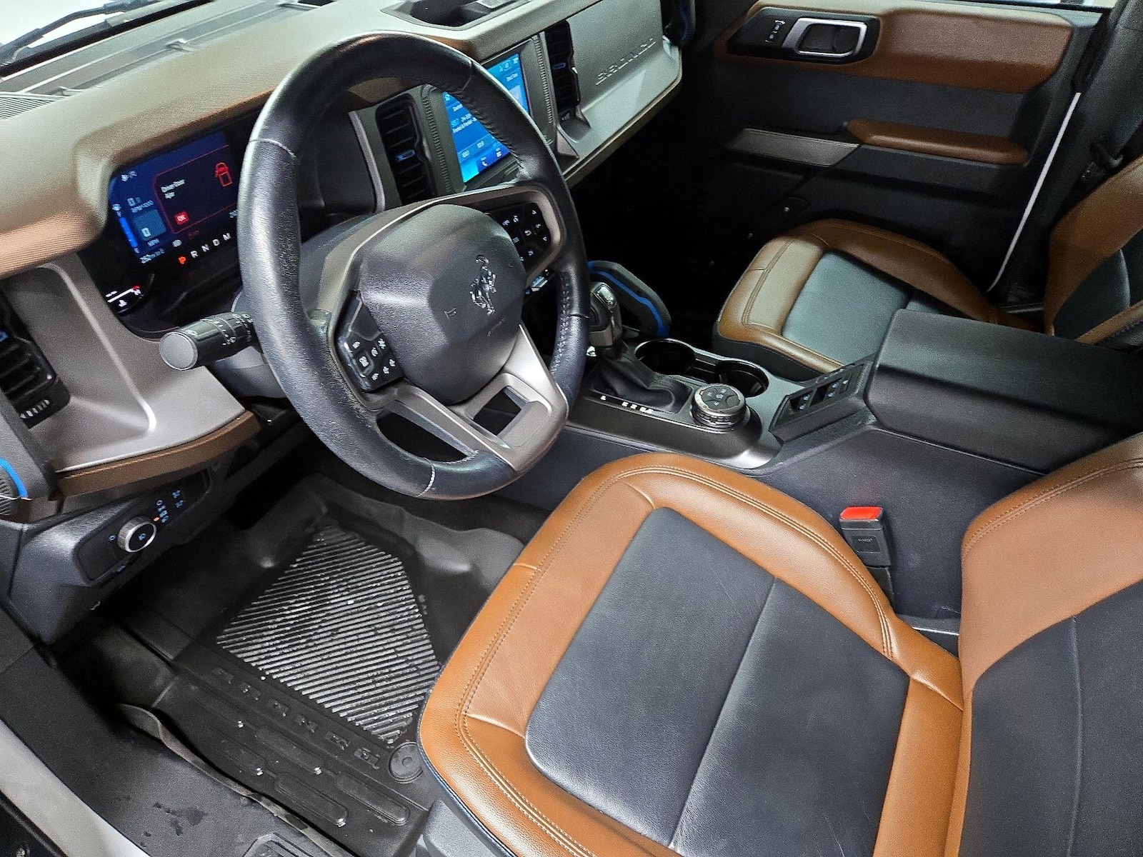 2022 Ford Bronco 4-Door Outer Banks - Photo 12