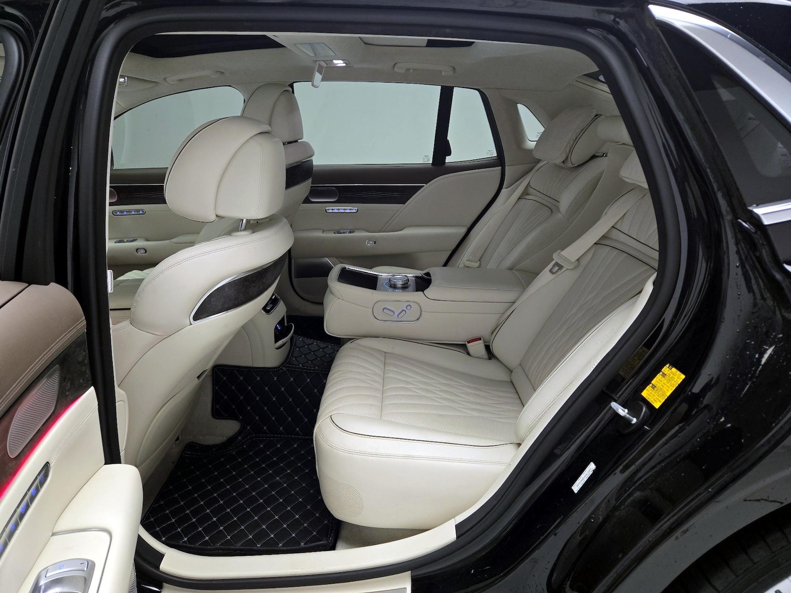 Rear Air Conditioning