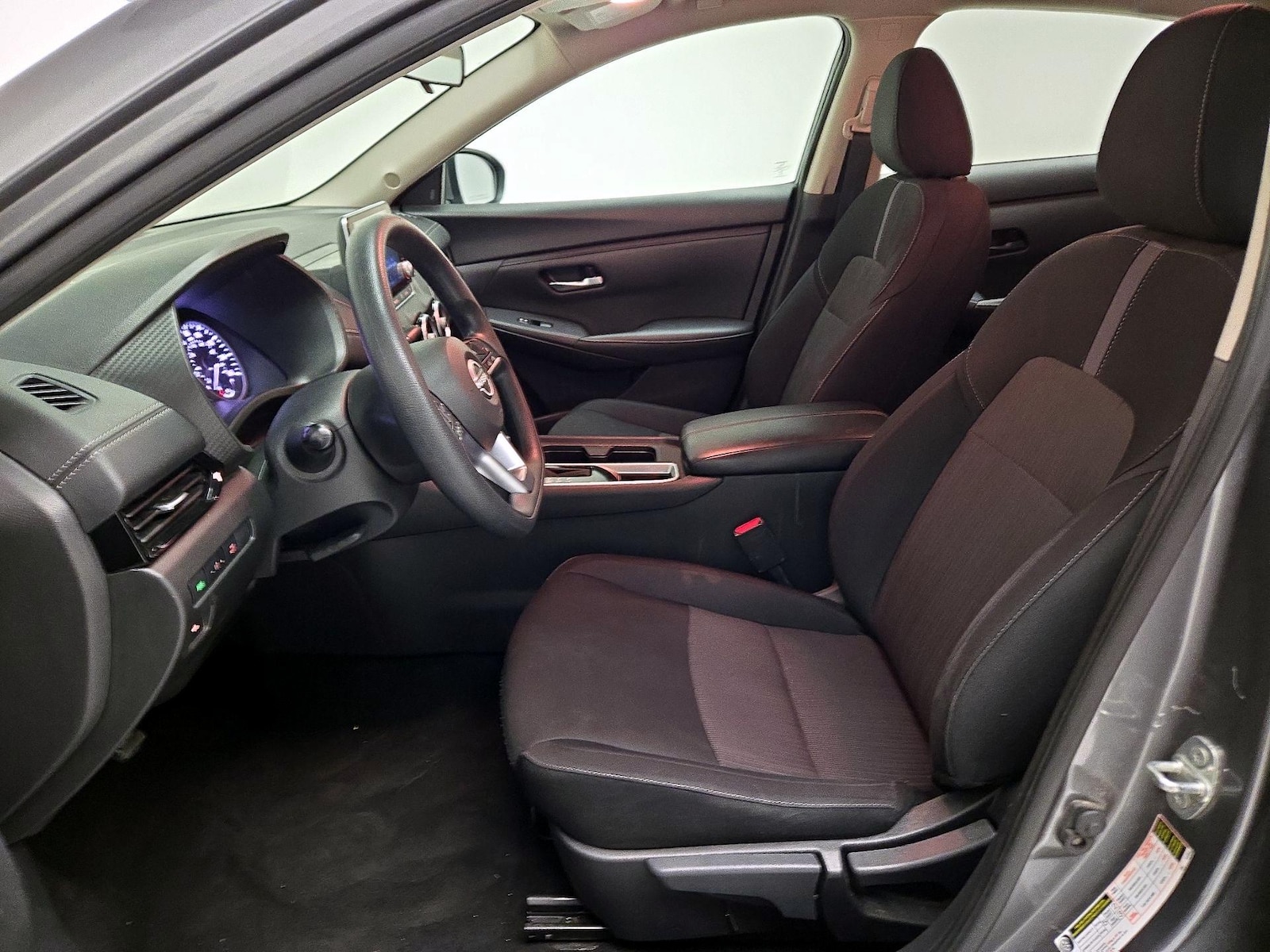 2024 Nissan Sentra SV - Photo 12
