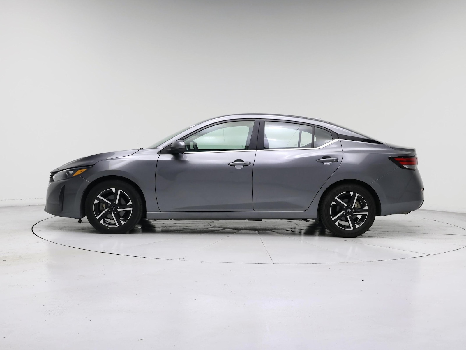 2024 Nissan Sentra SV - Photo 4
