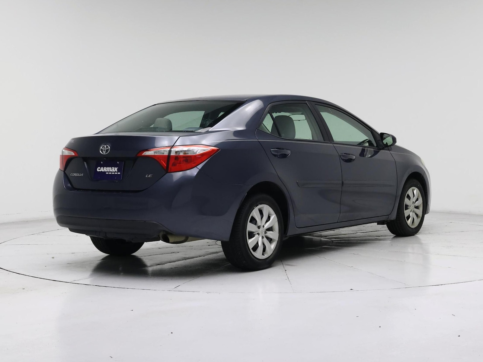 2015 Toyota Corolla LE - Photo 9