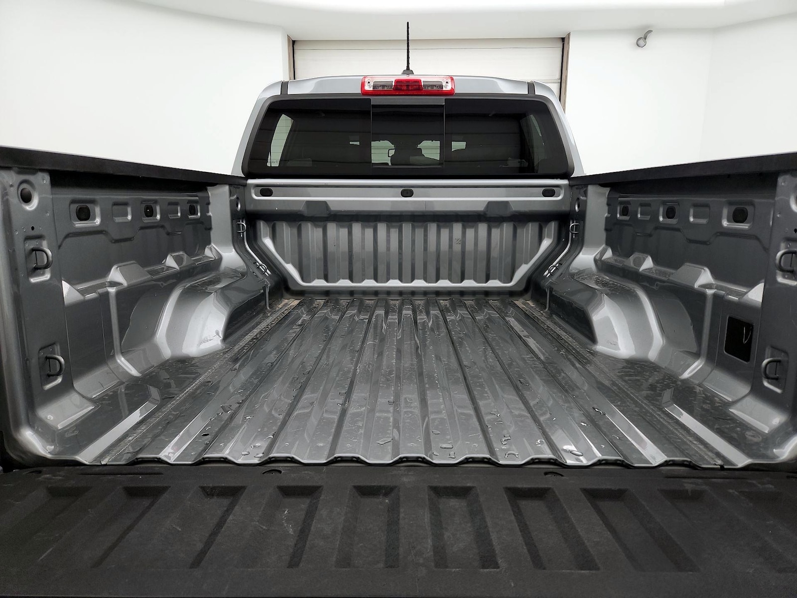 2025 Chevrolet Colorado LT - Photo 21
