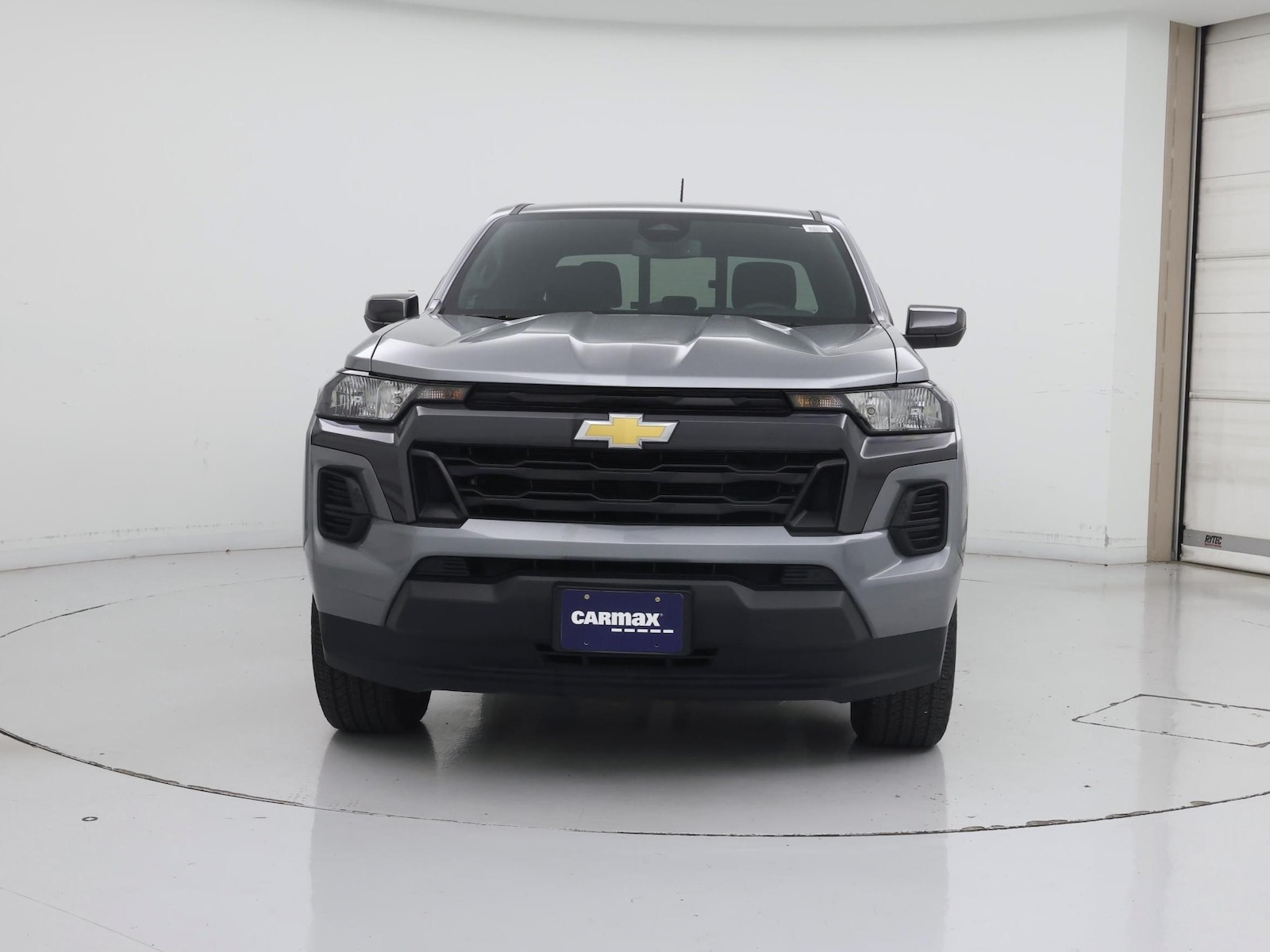 2025 Chevrolet Colorado LT - Photo 6