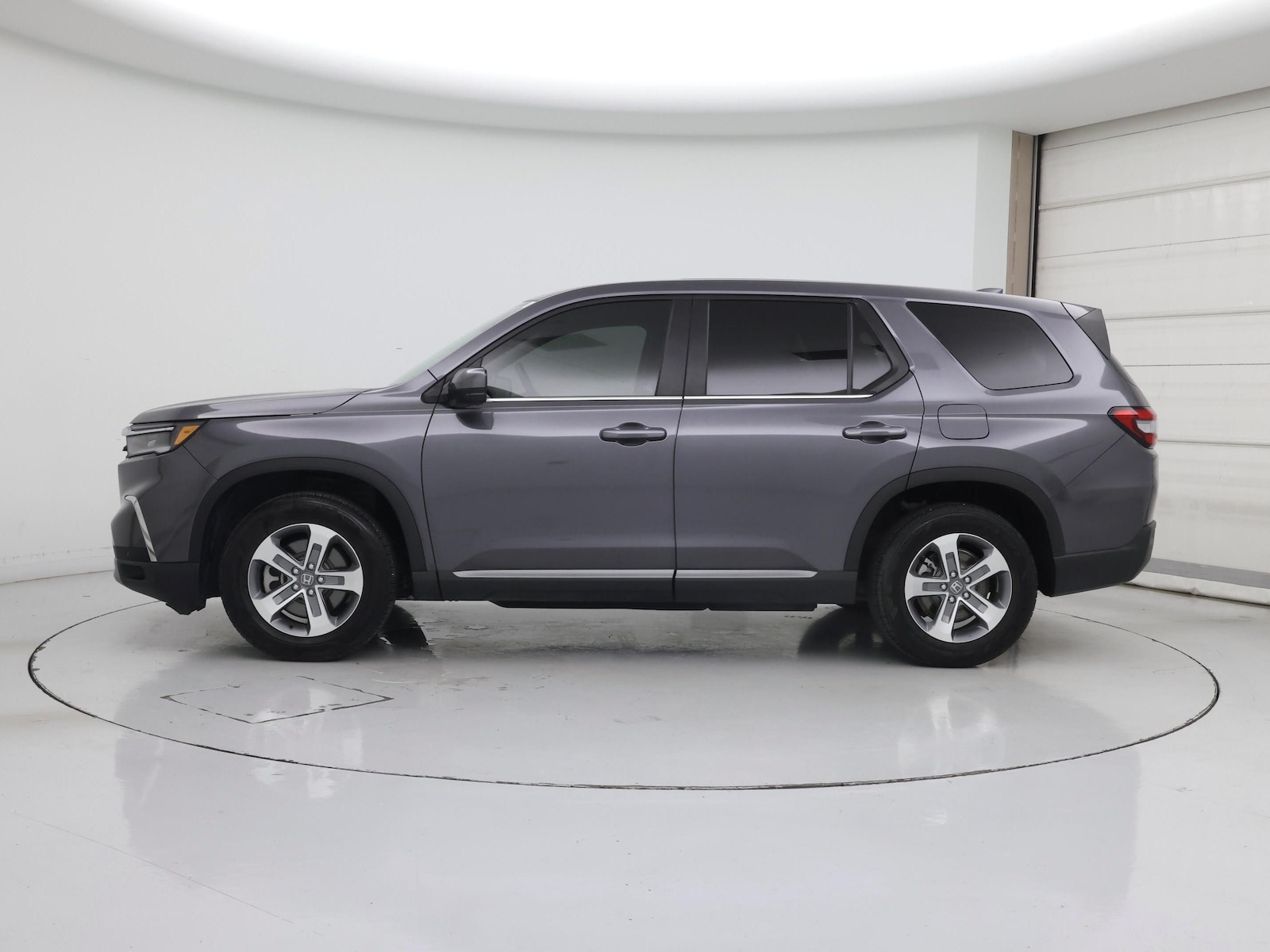 2025 Honda Pilot EX-L - Photo 4
