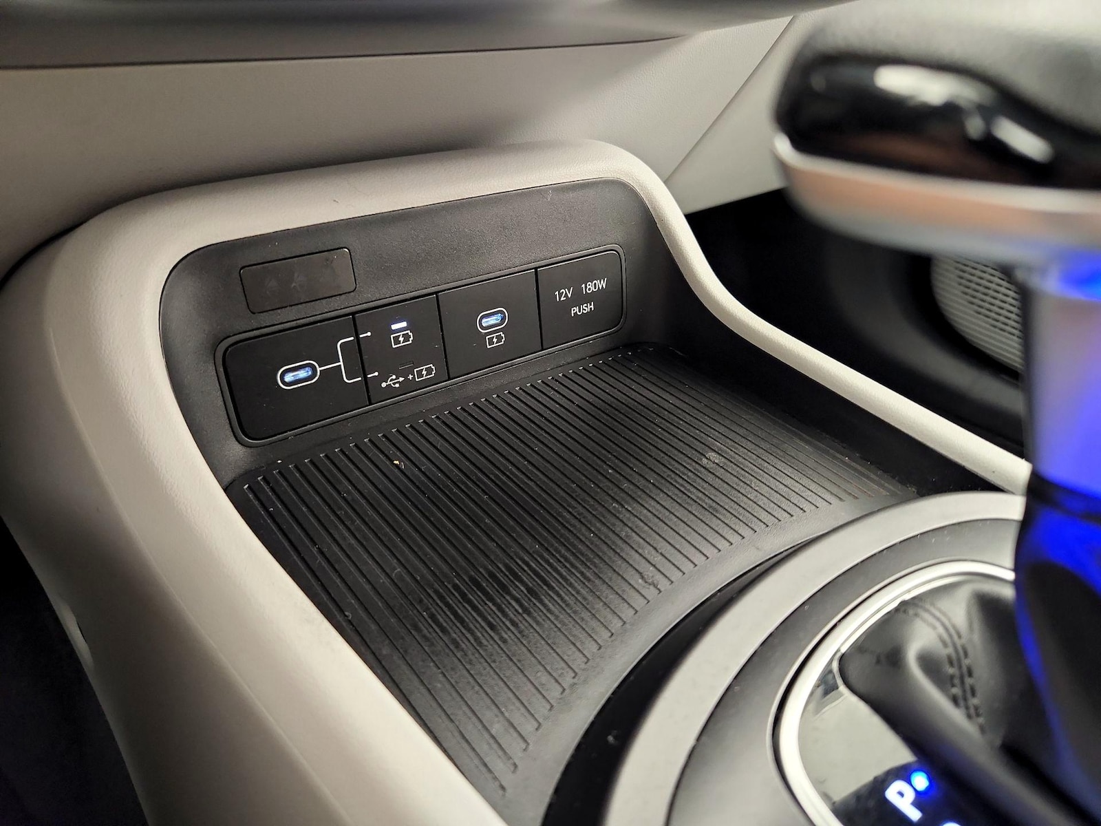 2026 Hyundai Kona SE - Photo 19