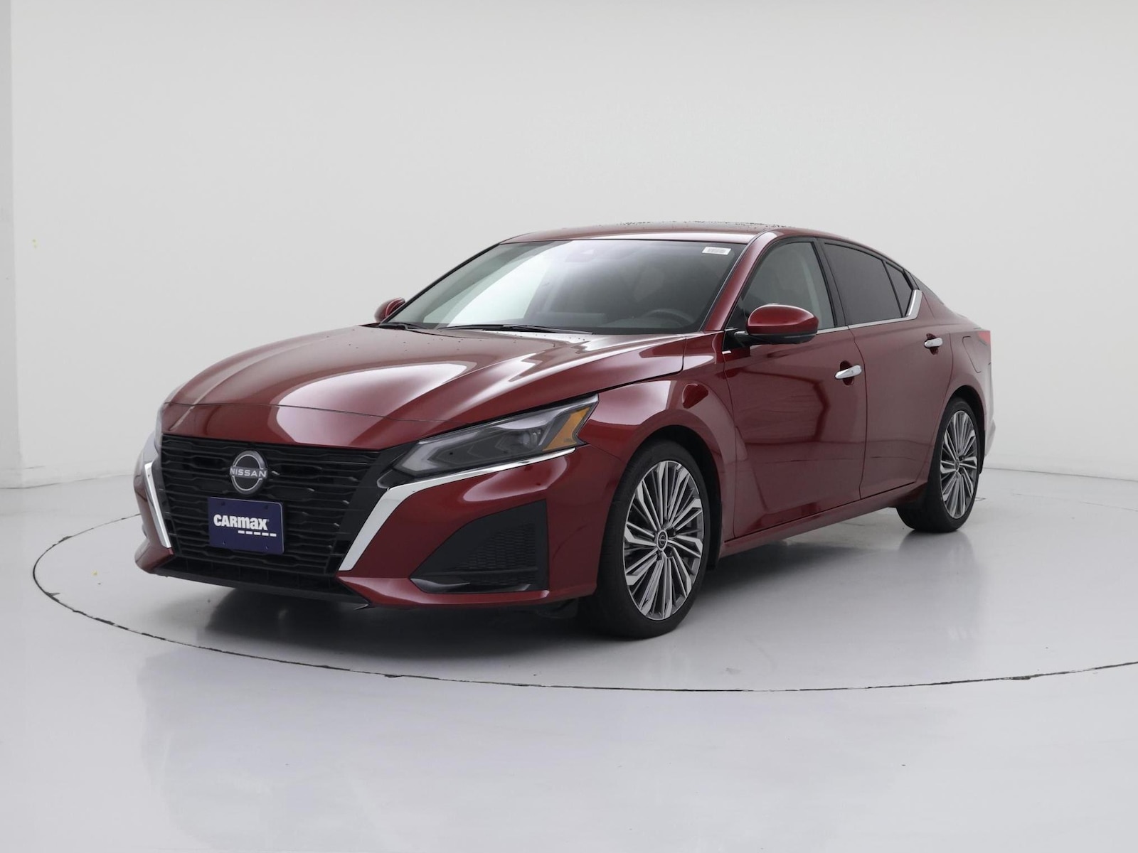 2025 Nissan Altima SL - Photo 5