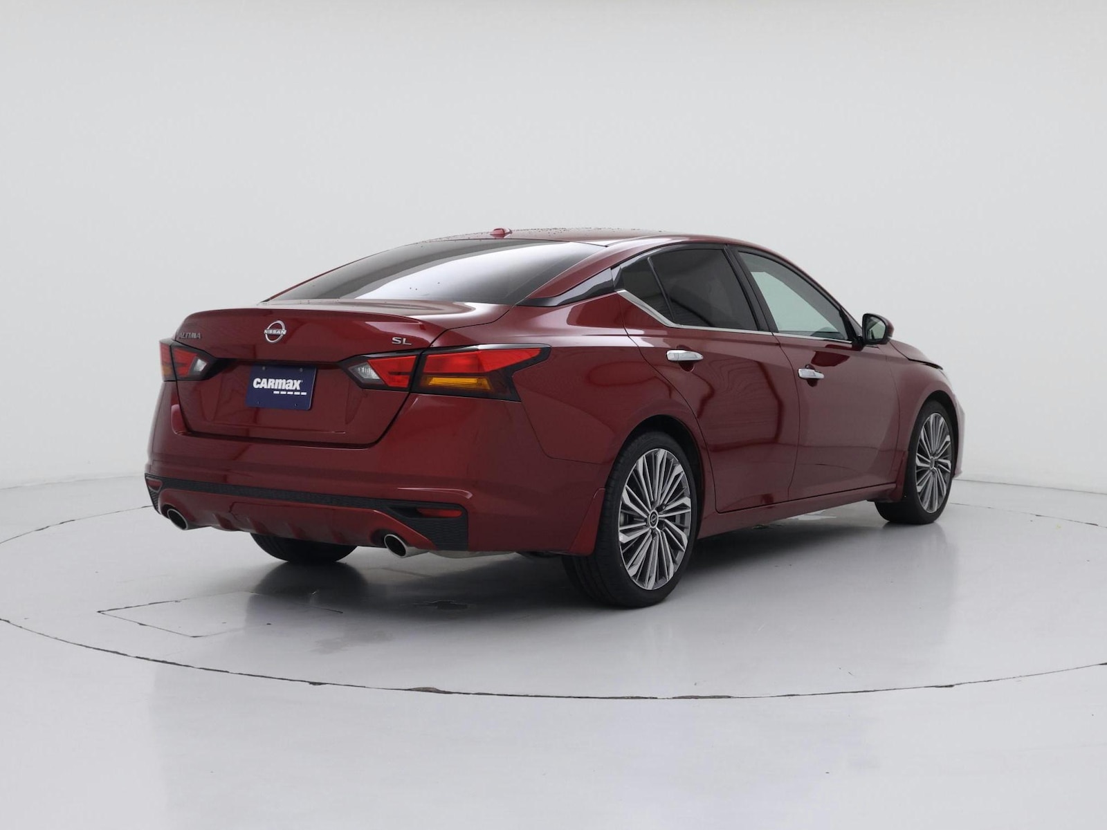 2025 Nissan Altima SL - Photo 9
