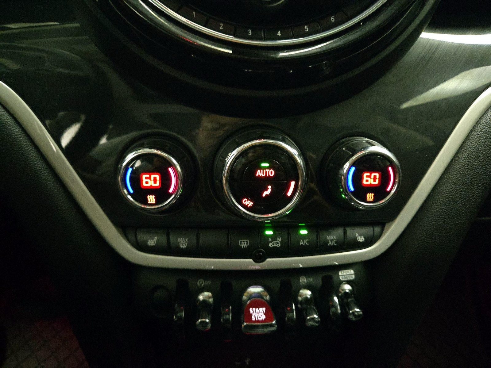 2020 MINI Countryman S - Photo 17
