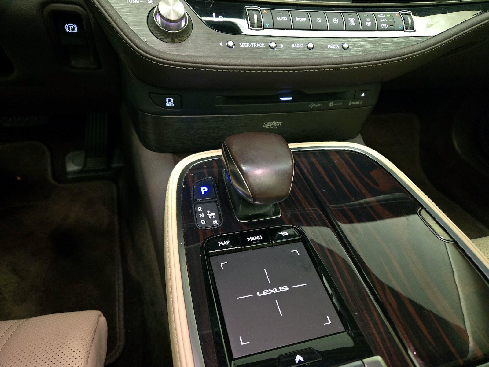 2019 Lexus LS Base - Photo 19