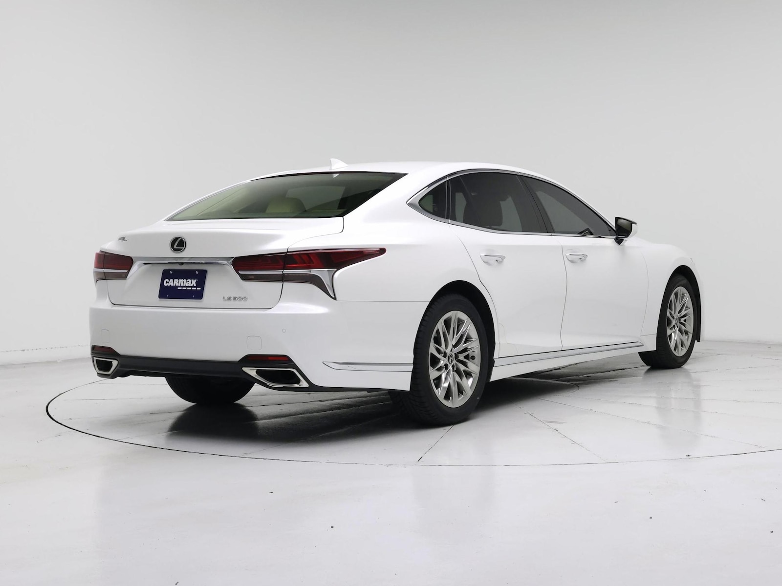 2019 Lexus LS Base - Photo 9