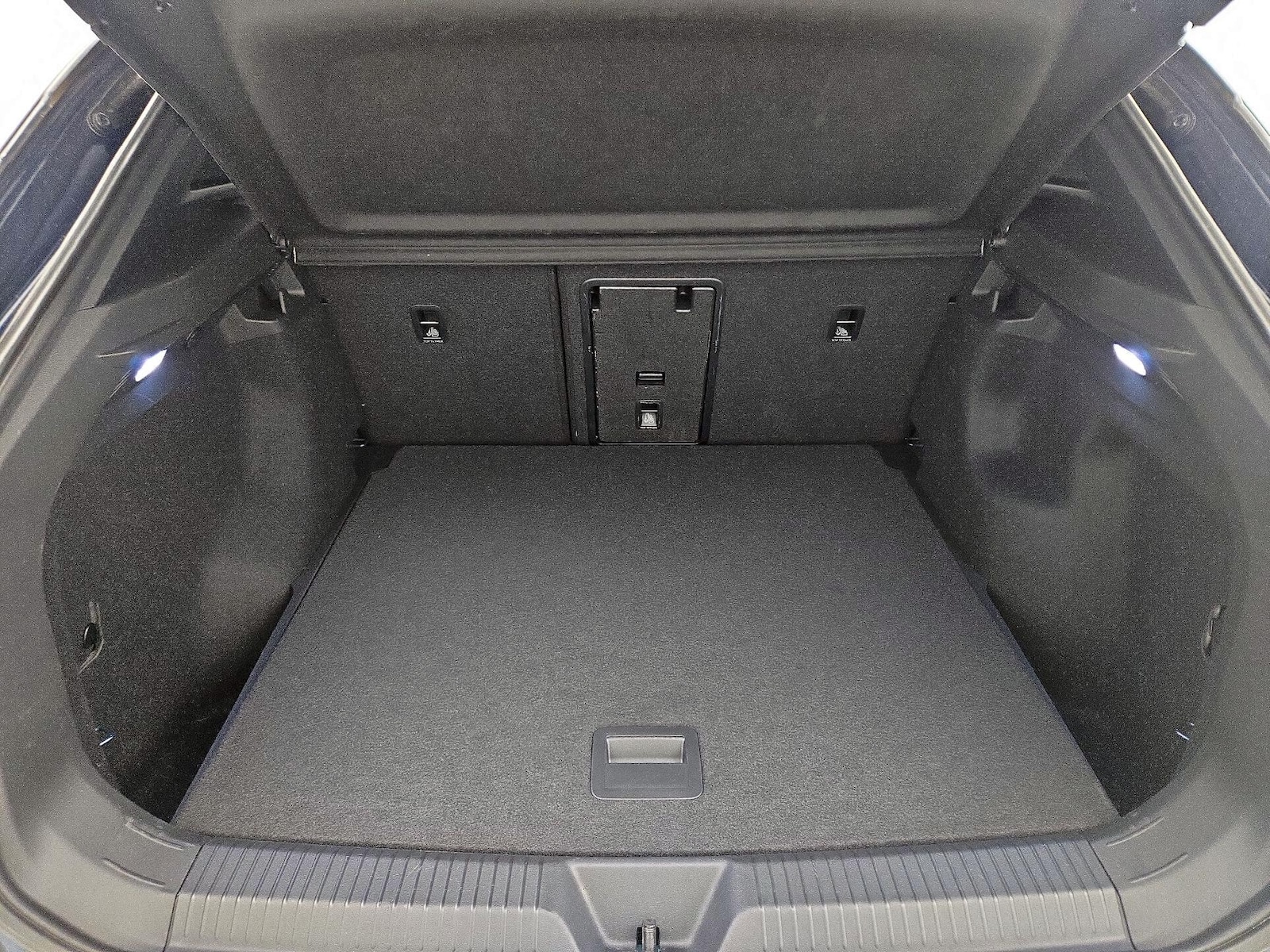 2023 Volkswagen ID.4 PRO S - Photo 21