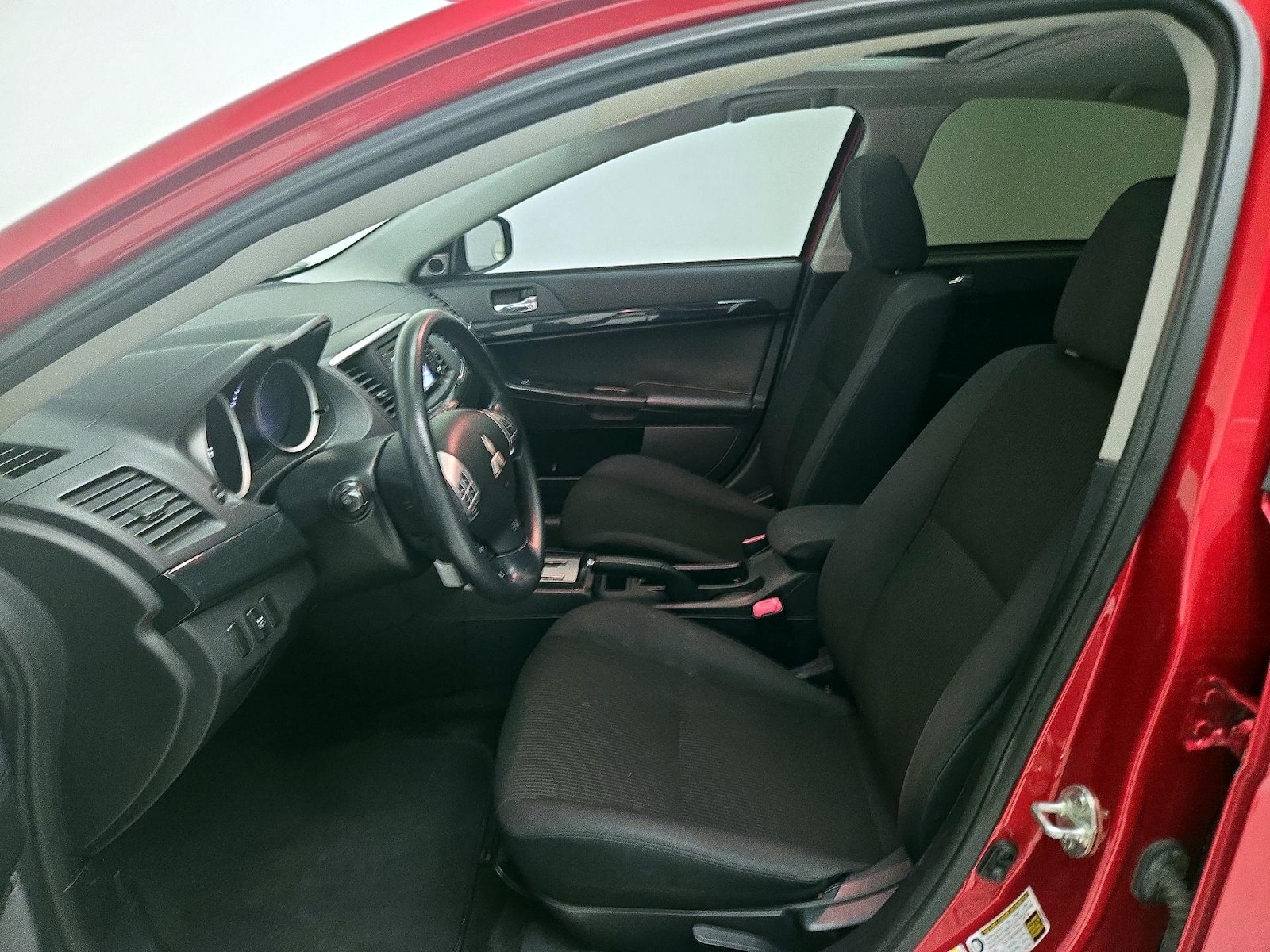 2016 Mitsubishi Lancer ES - Photo 12