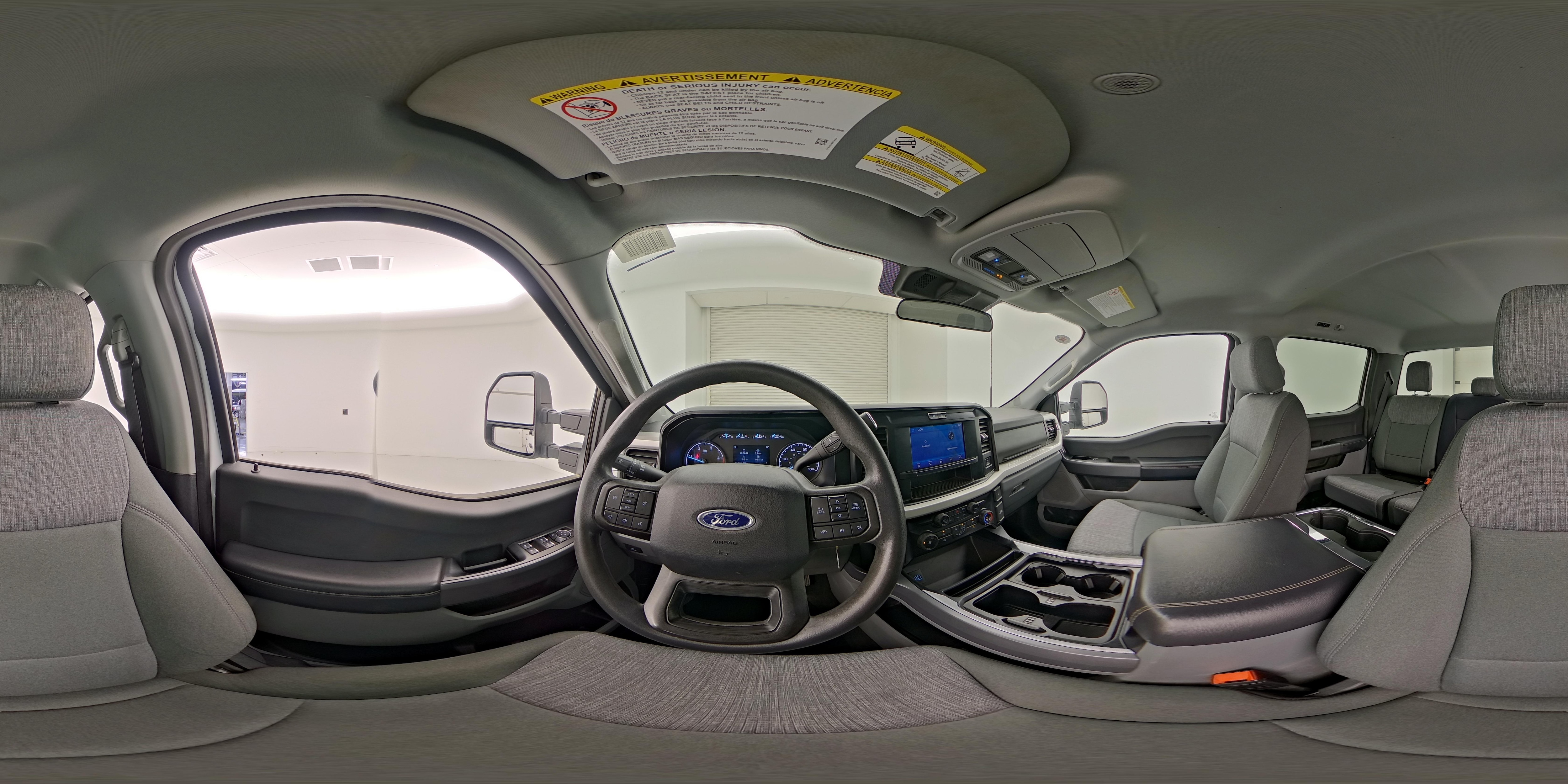 2025 Ford F-250 Super Duty XLT - Photo 26