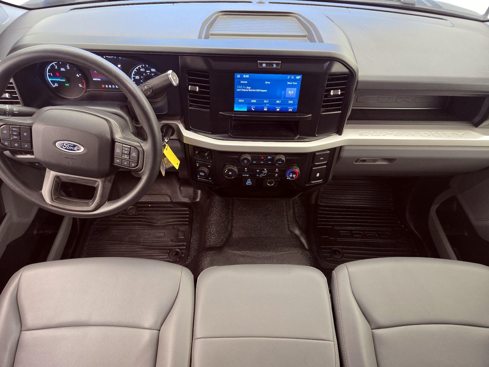 Apple CarPlay® & Android Auto™