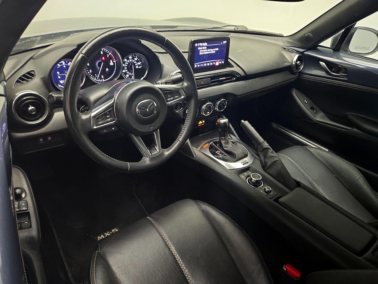 2021 Mazda MX-5 Miata RF Grand Touring - Photo 10
