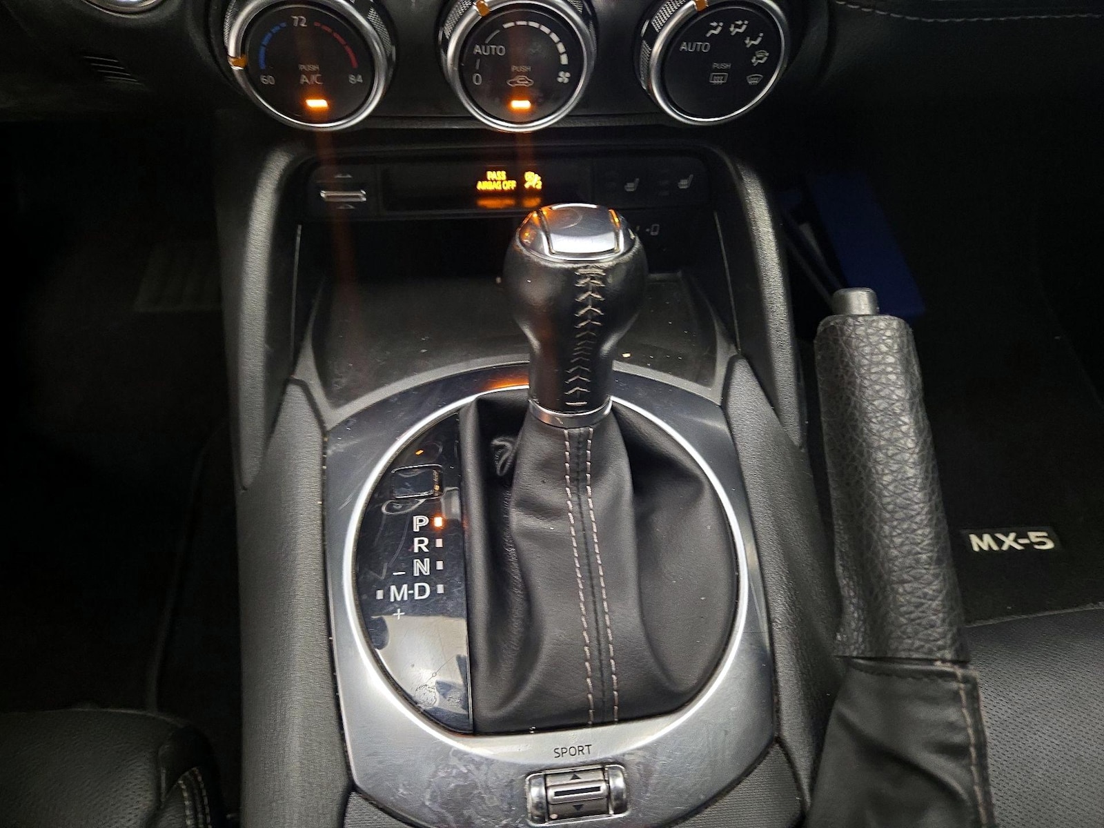 2021 Mazda MX-5 Miata RF Grand Touring - Photo 18