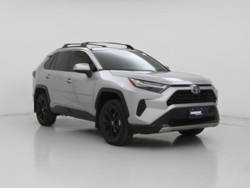 2023 Toyota RAV4 SE