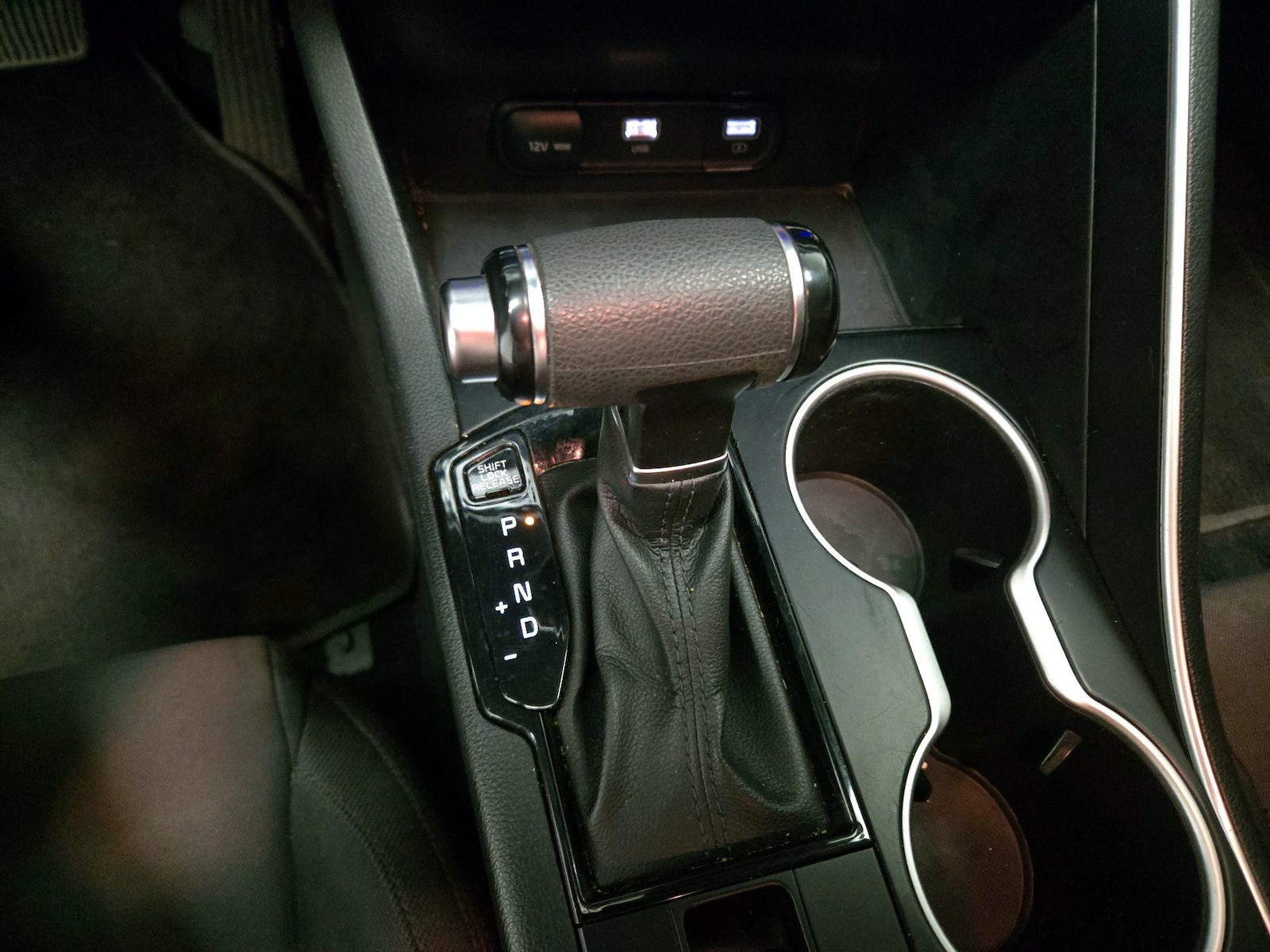 2022 Kia K5 LXS - Photo 18