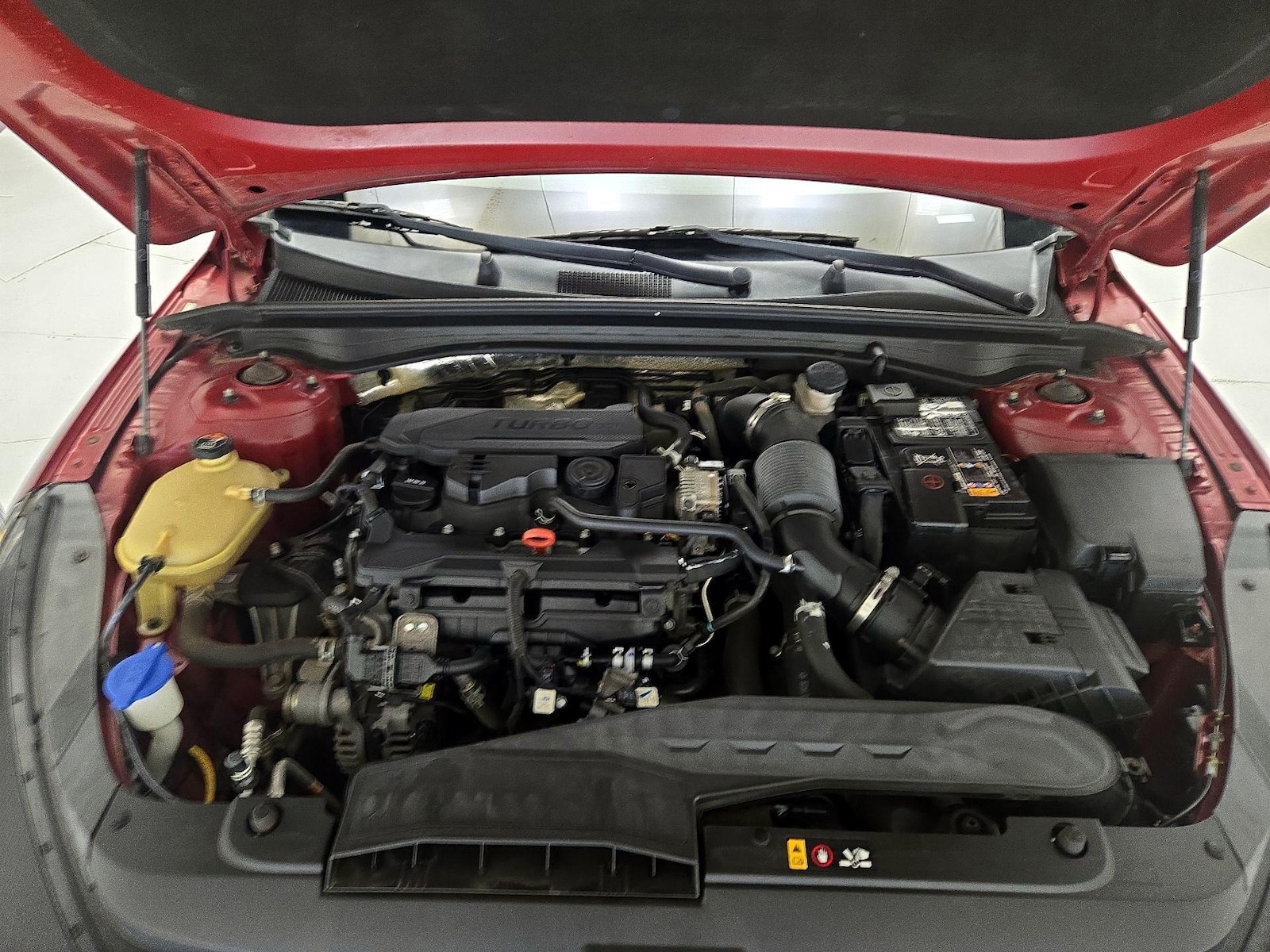 2022 Kia K5 LXS - Photo 22