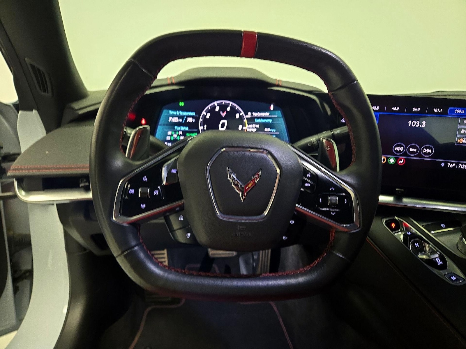 2023 Chevrolet Corvette 1LT - Photo 11