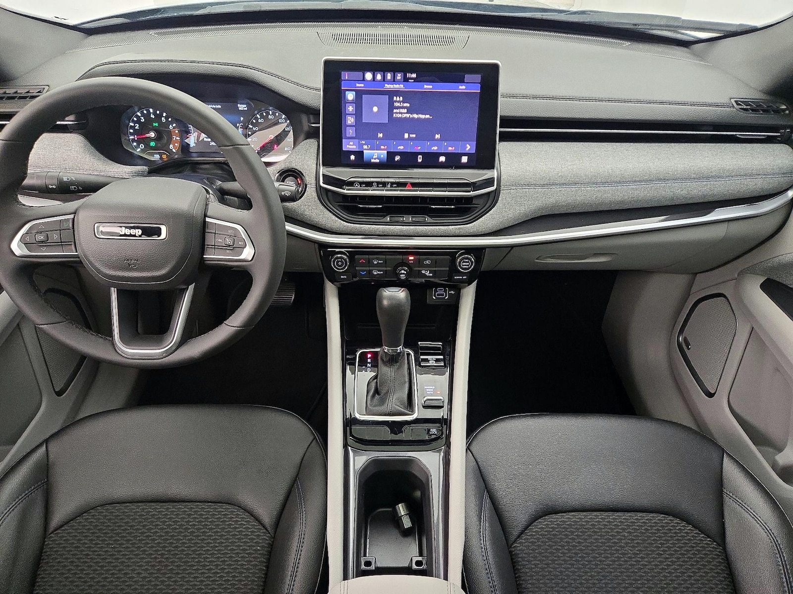Apple CarPlay® & Android Auto™
