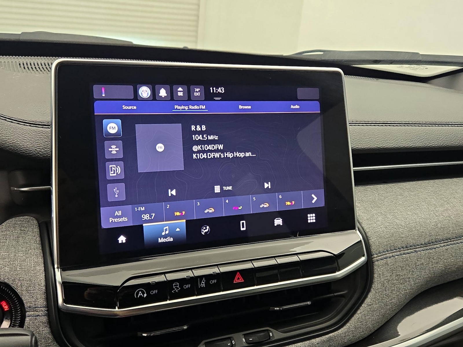 2024 Jeep Compass Latitude - Photo 16