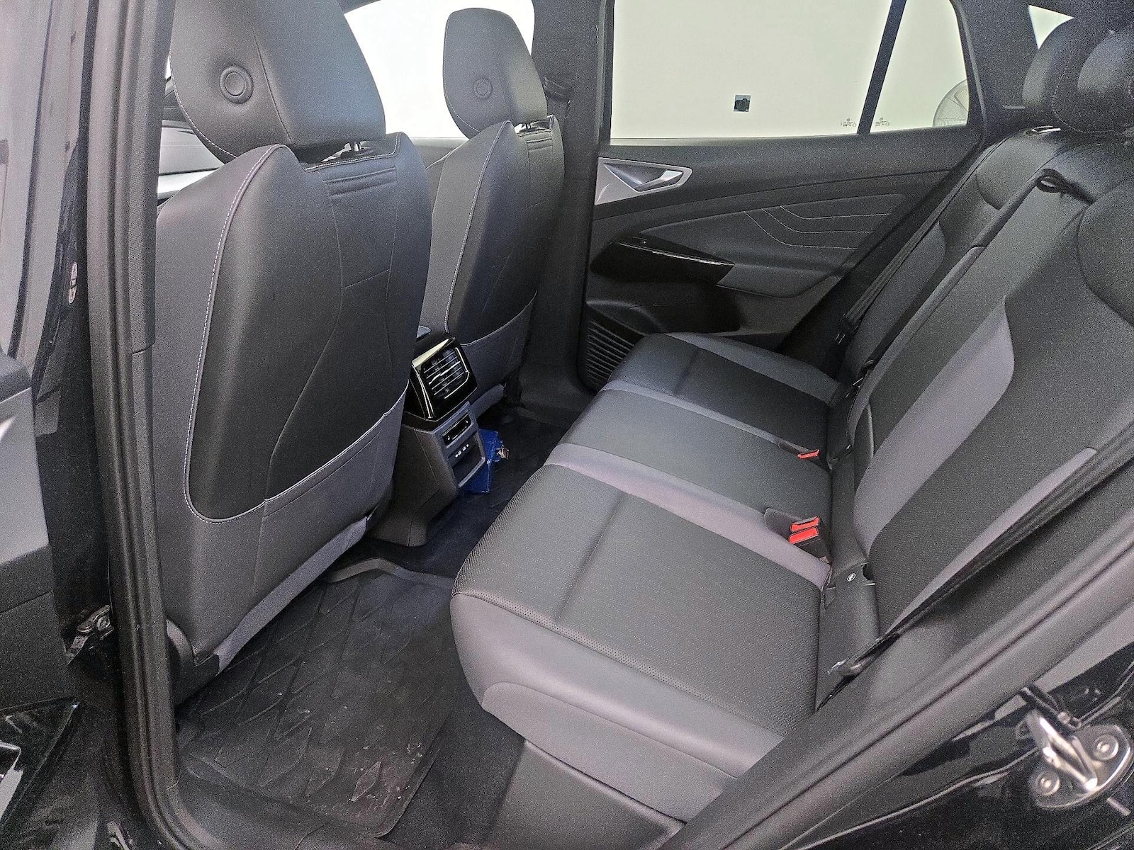 2023 Volkswagen ID.4 PRO S PLUS - Photo 21