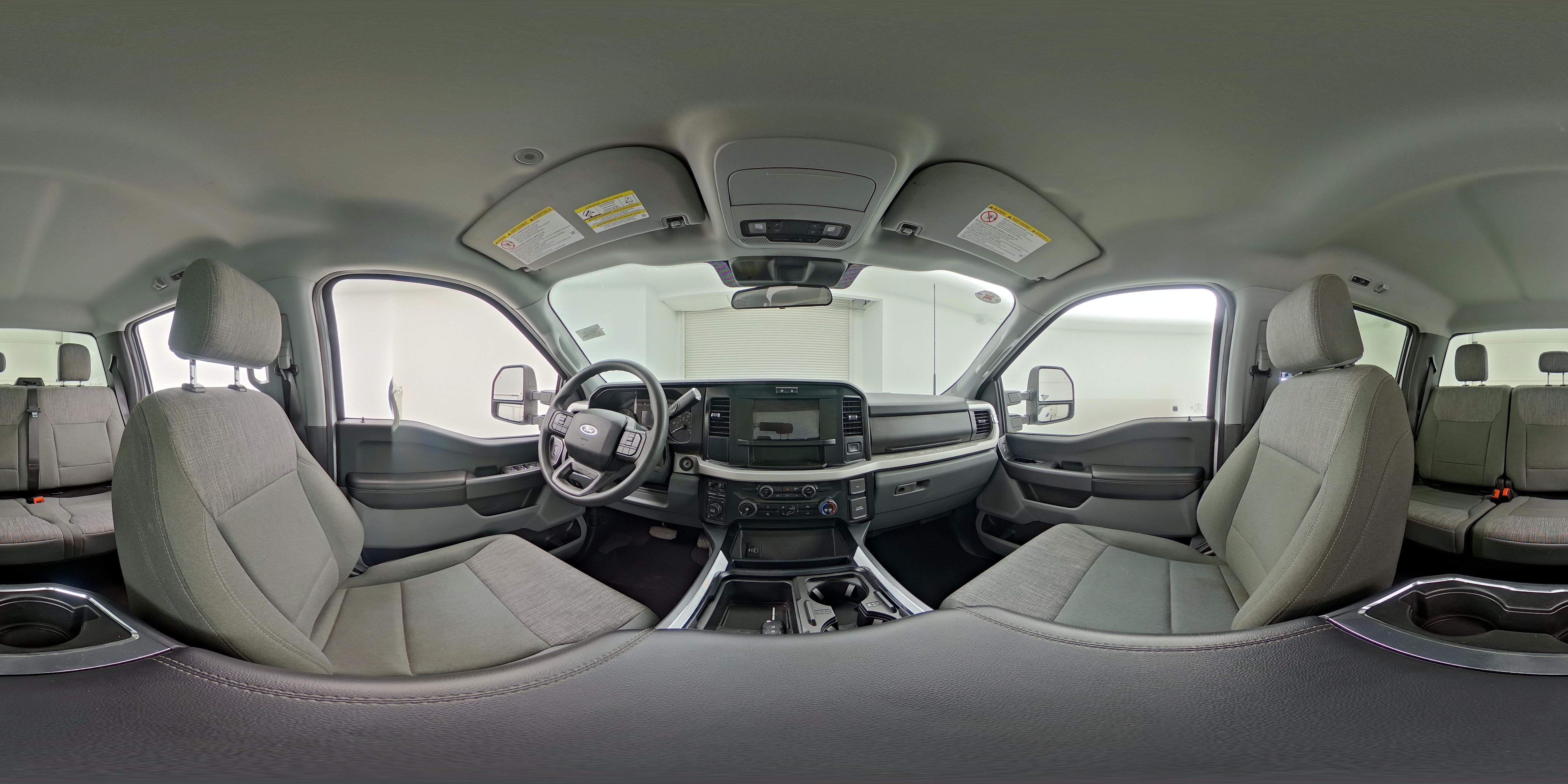 2025 Ford F-250 Super Duty XLT - Photo 24