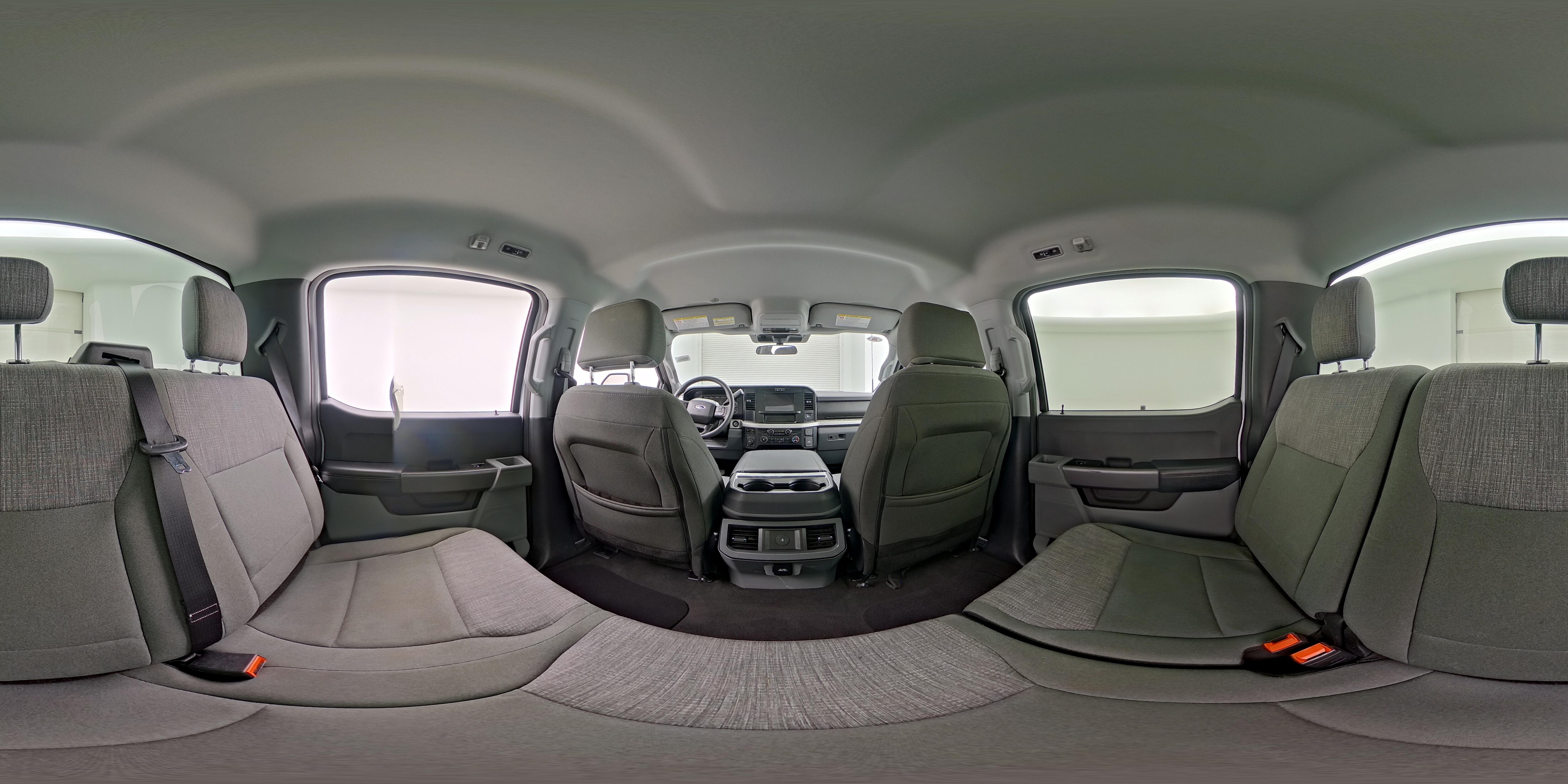 2025 Ford F-250 Super Duty XLT - Photo 25