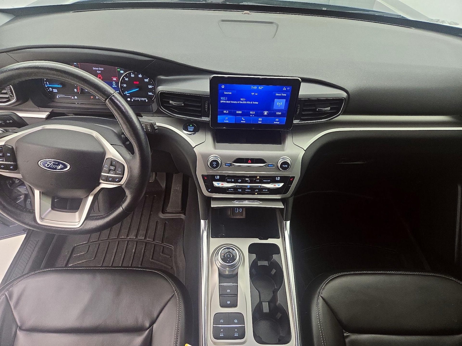 Apple CarPlay® & Android Auto™