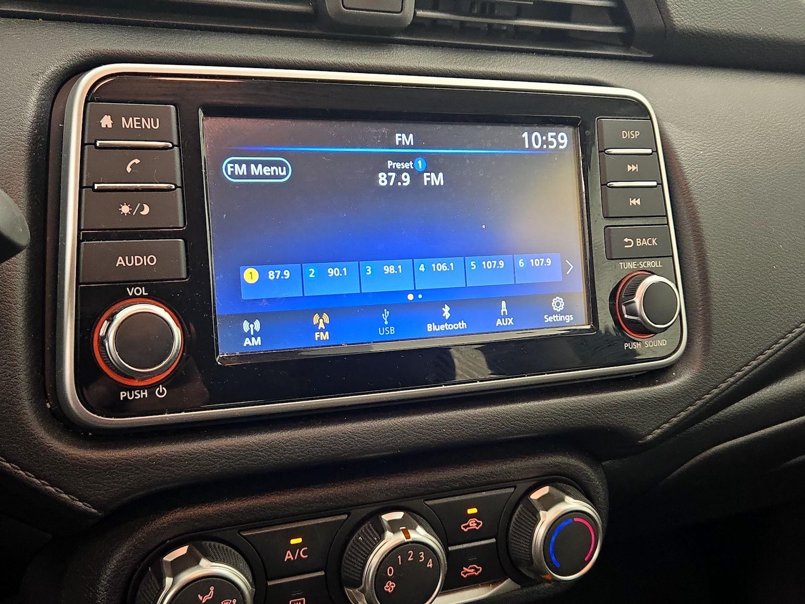 2025 Nissan Versa Sedan S - Photo 16