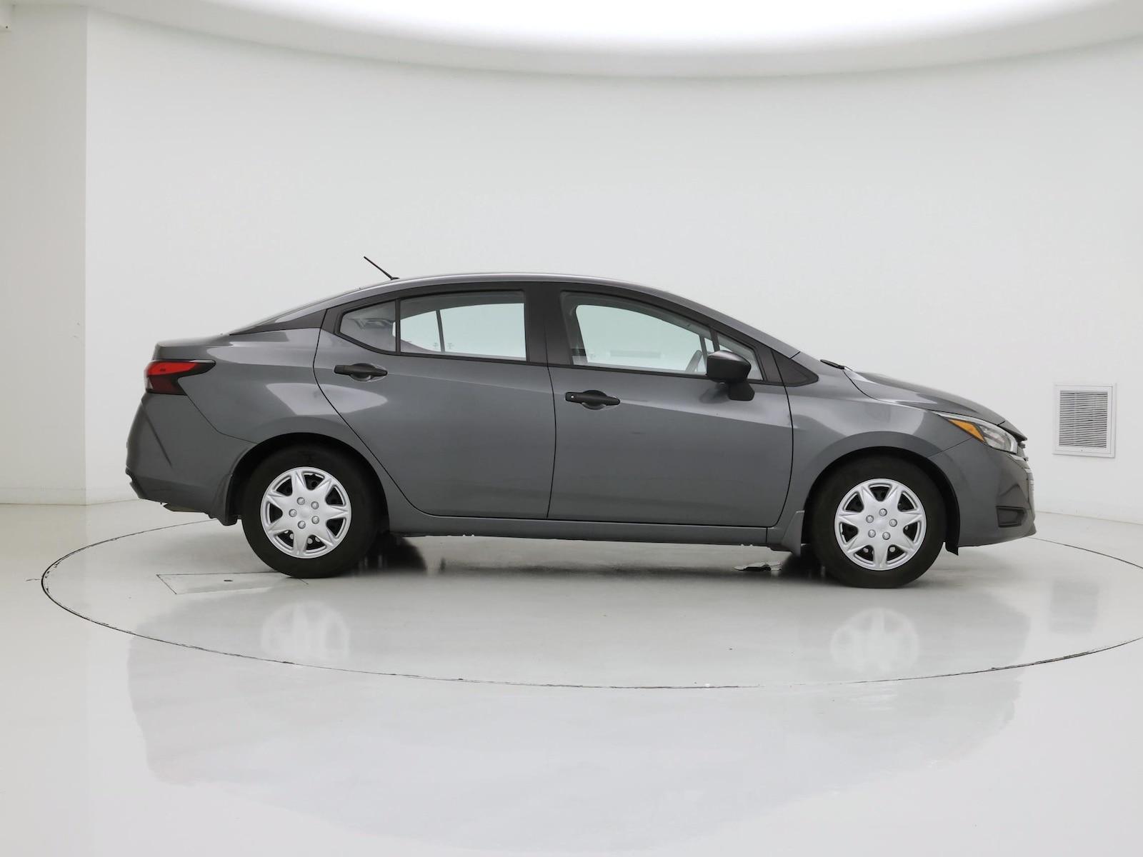 2025 Nissan Versa Sedan S - Photo 8