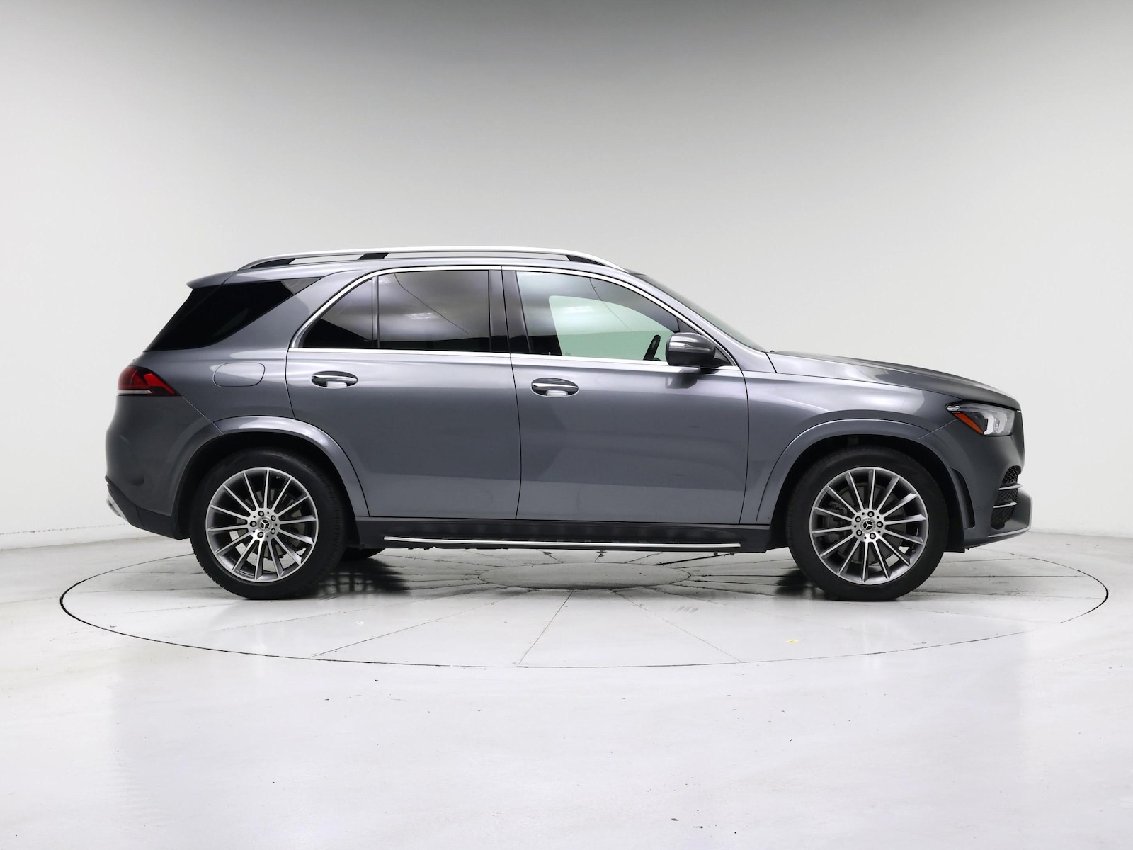 2021 Mercedes-Benz GLE GLE450 - Photo 8