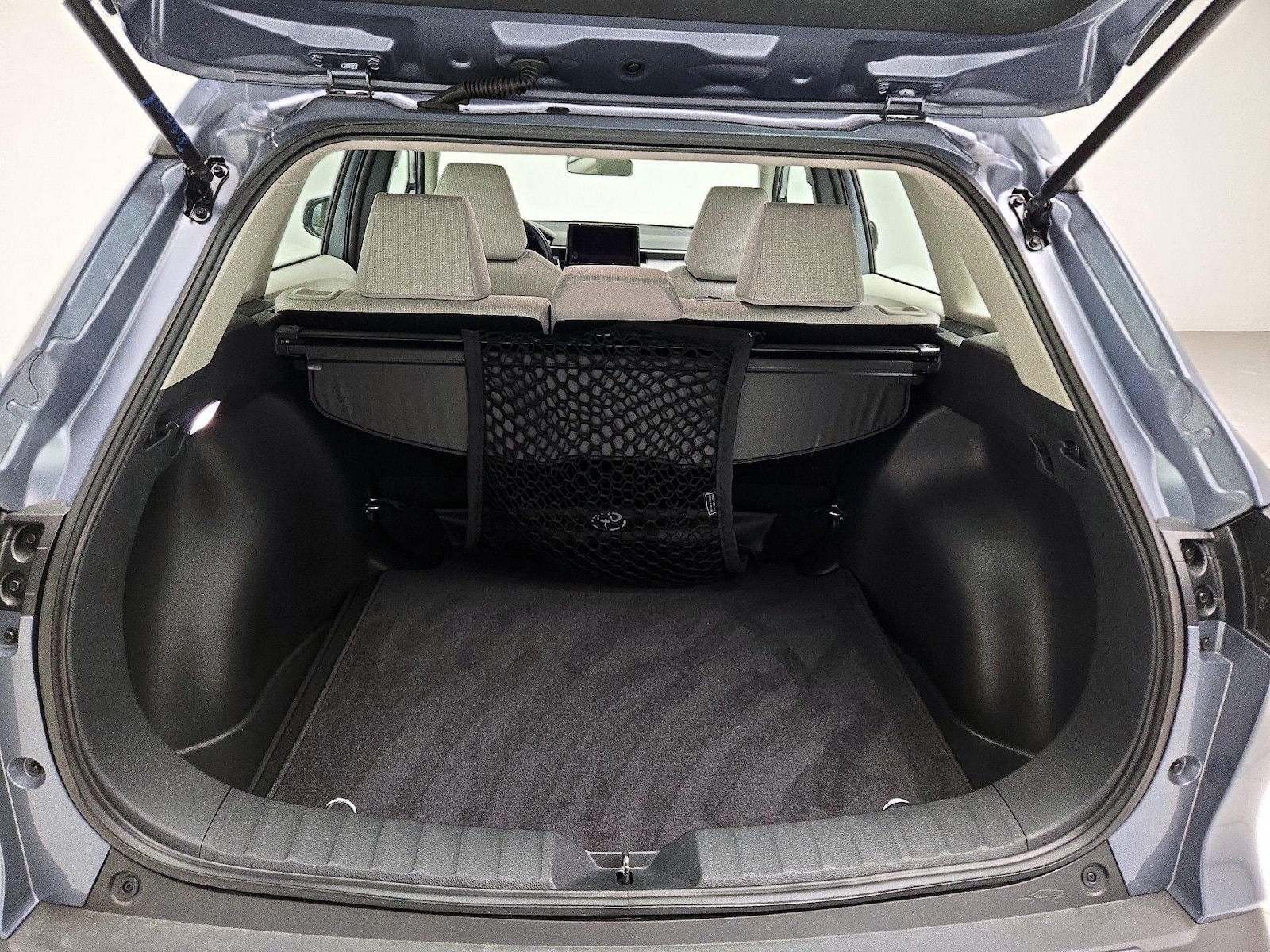 2026 Toyota Corolla Cross L - Photo 21