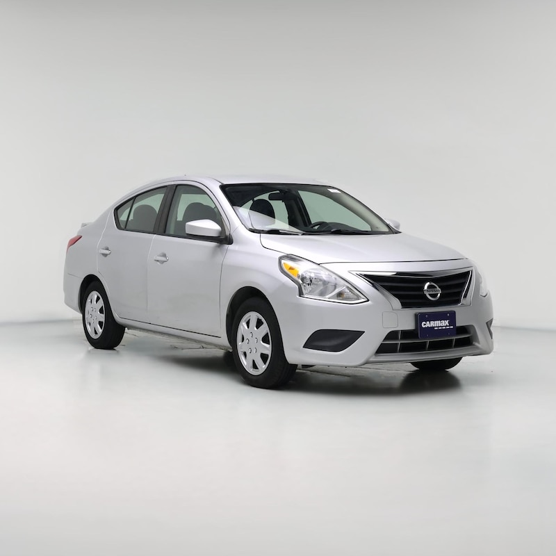 2018 Nissan Versa SV