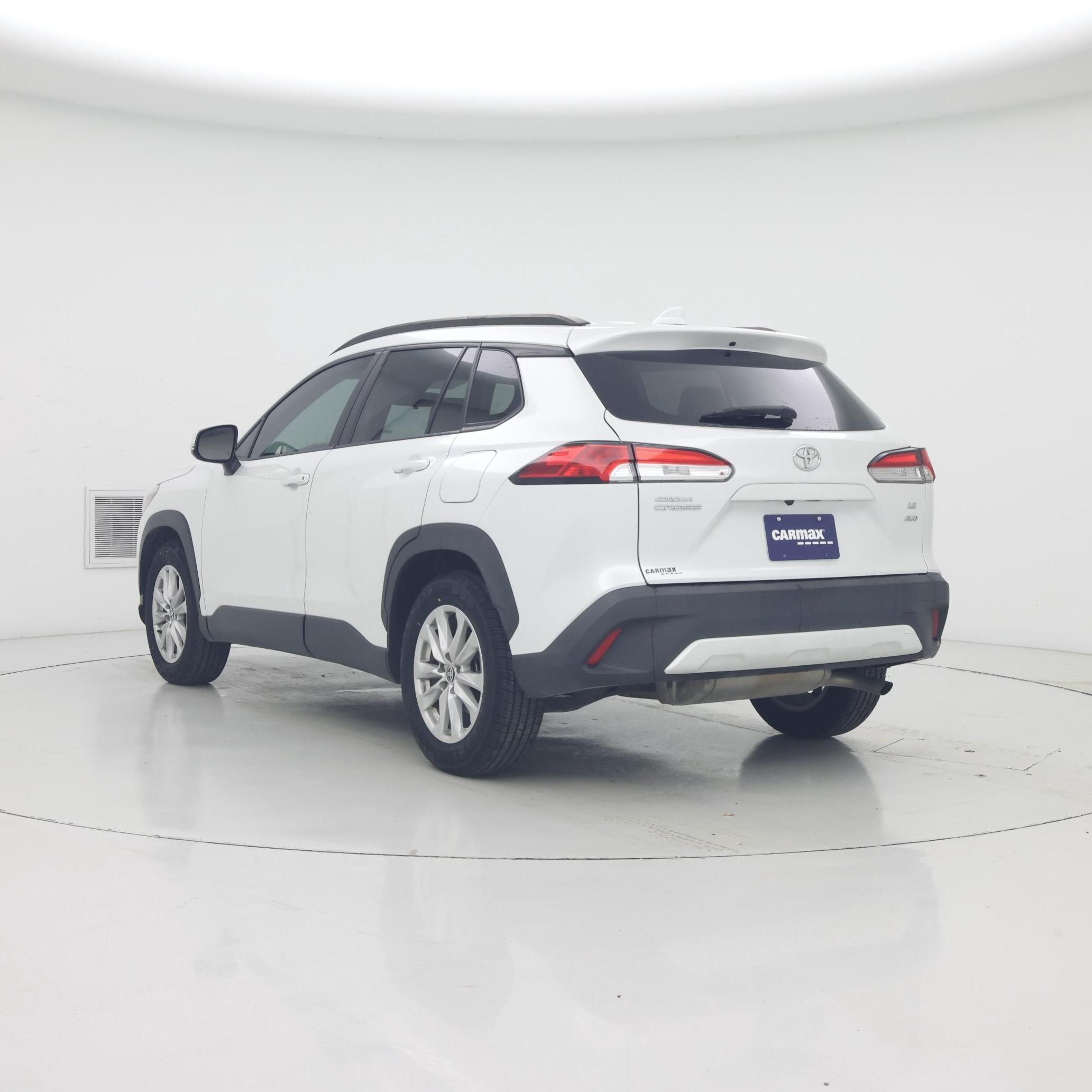 Thumbnail: 2022 Toyota Corolla Cross - 2