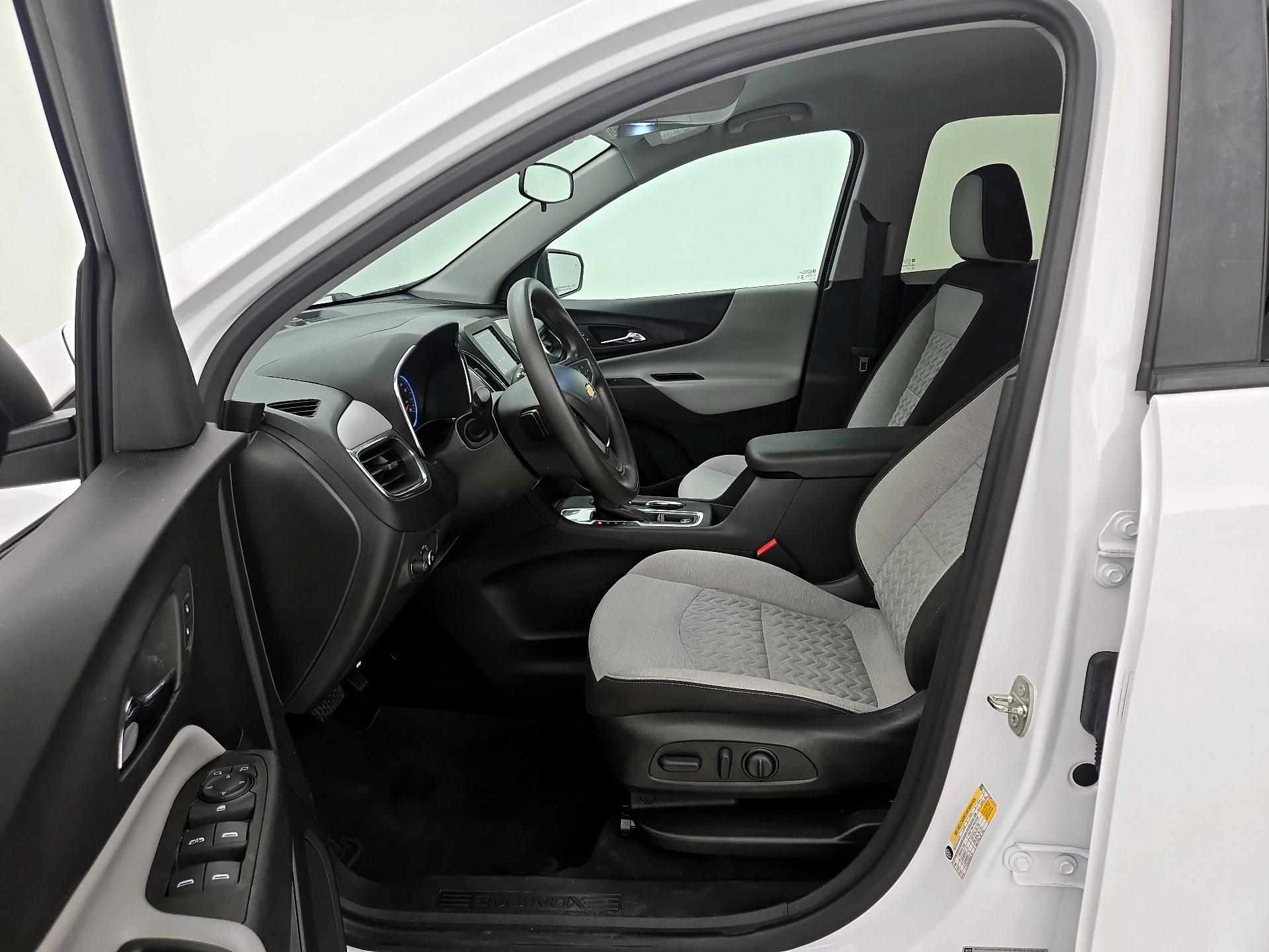 Thumbnail: 2023 Chevrolet Equinox - 11