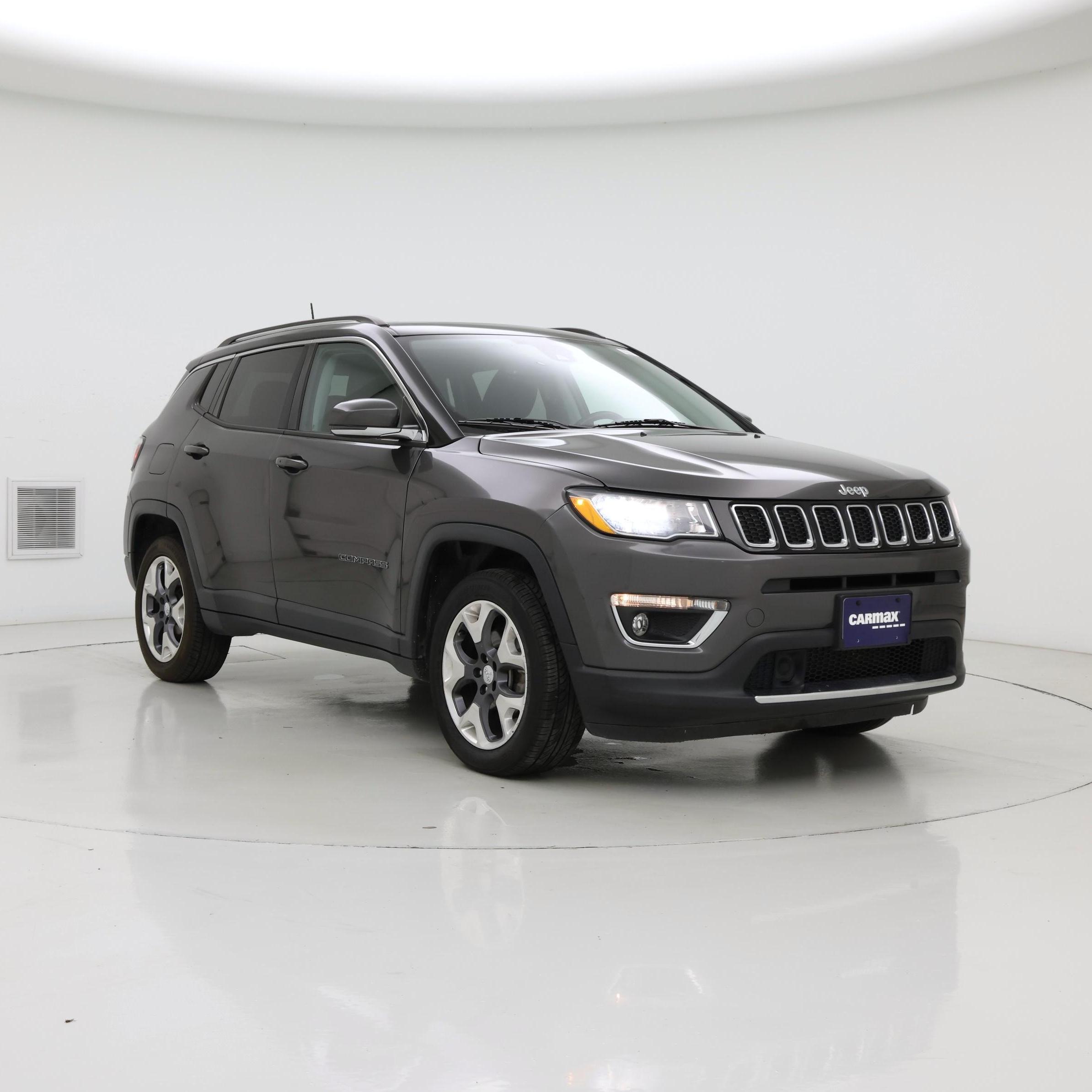Gray 2021 Jeep Compass SUV / Crossover Four-Wheel Drive Automatic
