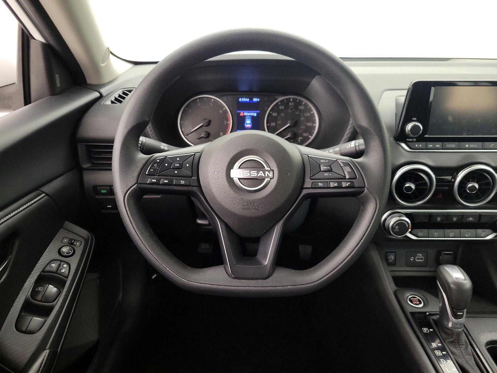 Thumbnail: 2025 Nissan Sentra - 10