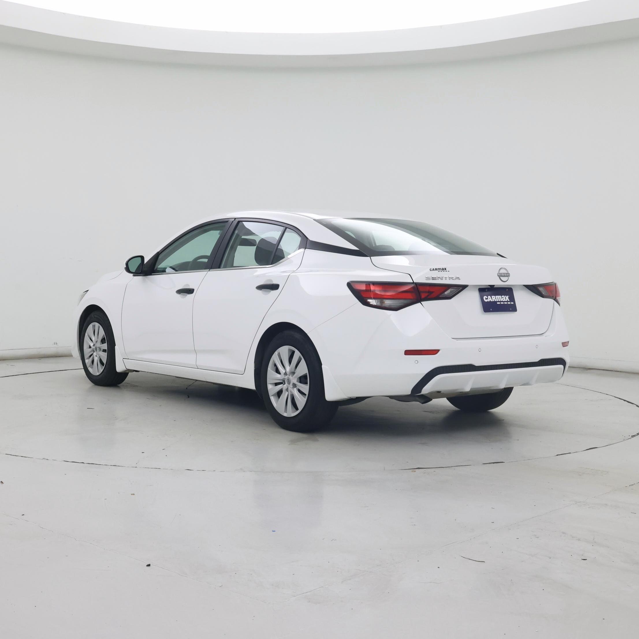 Thumbnail: 2025 Nissan Sentra - 2