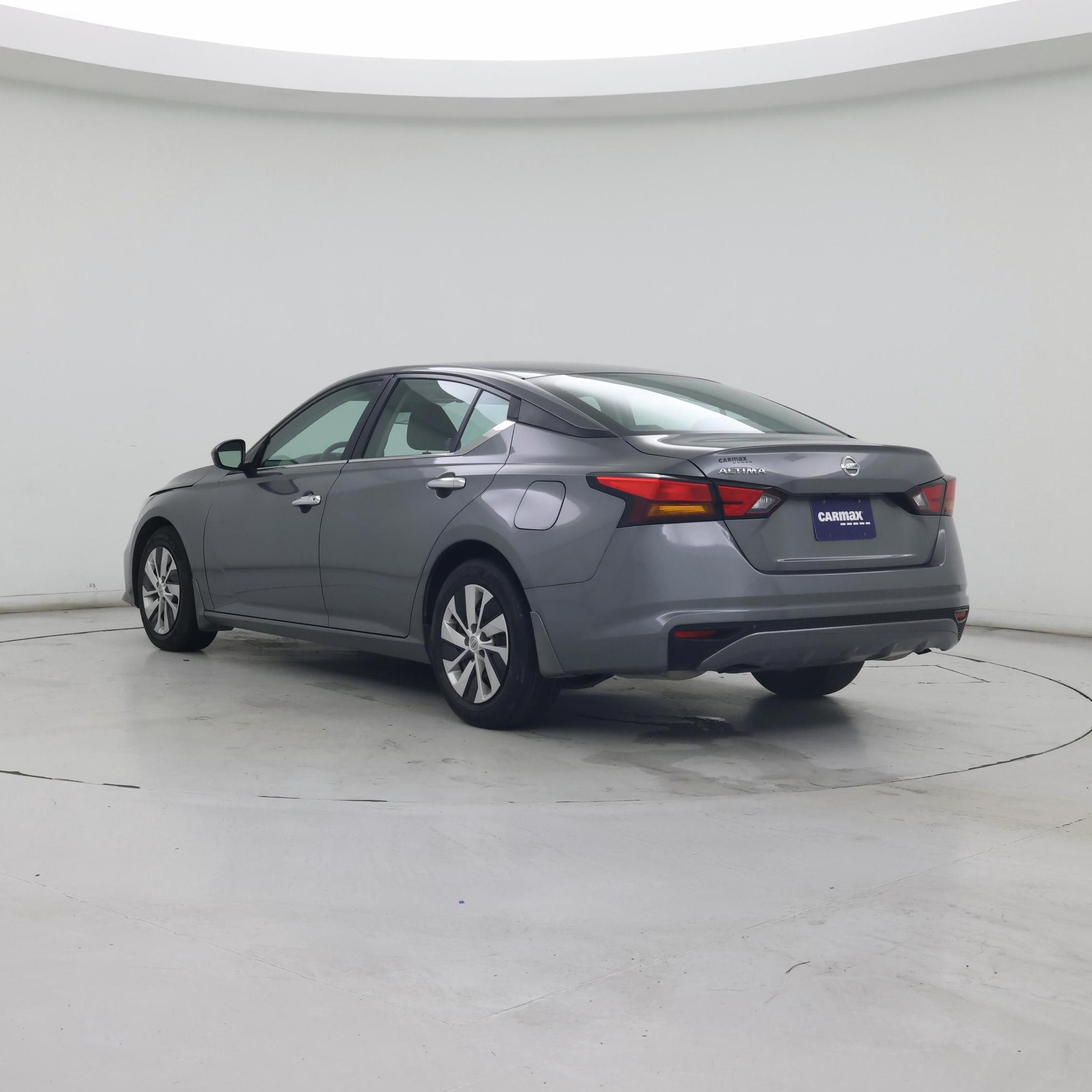Thumbnail: 2022 Nissan Altima - 2