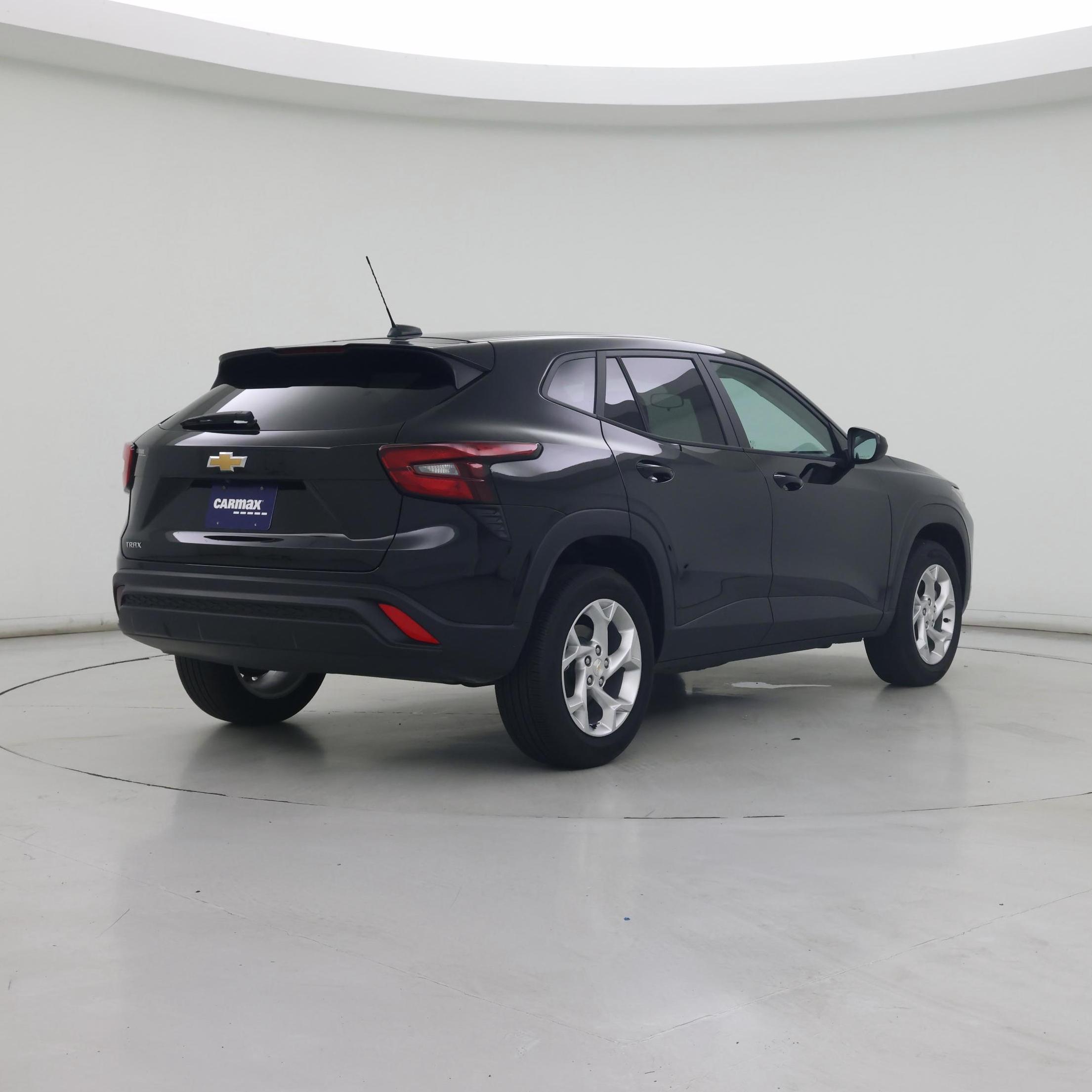 Thumbnail: 2025 Chevrolet Trax - 8