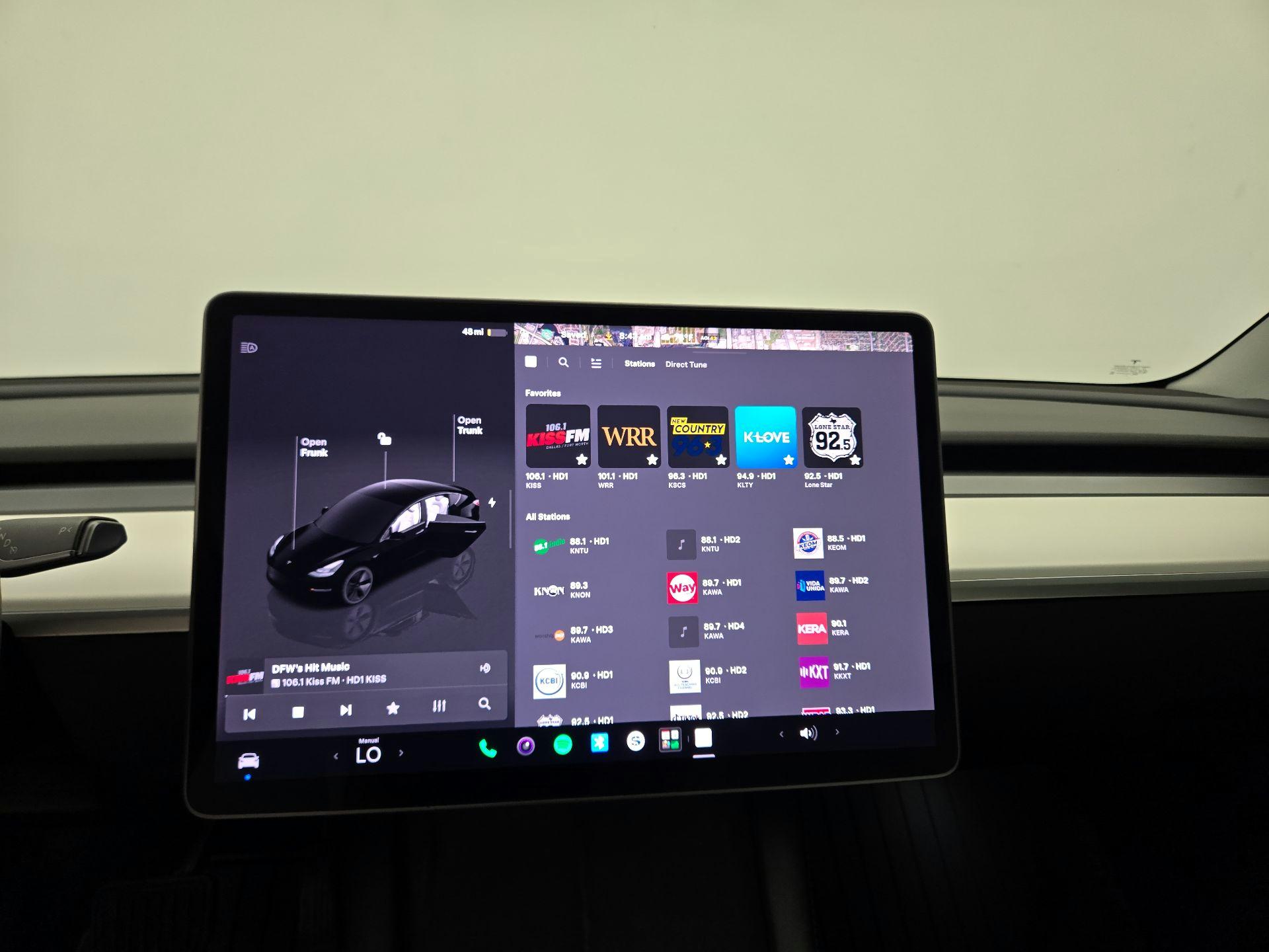 Thumbnail: 2023 Tesla Model 3 - 15