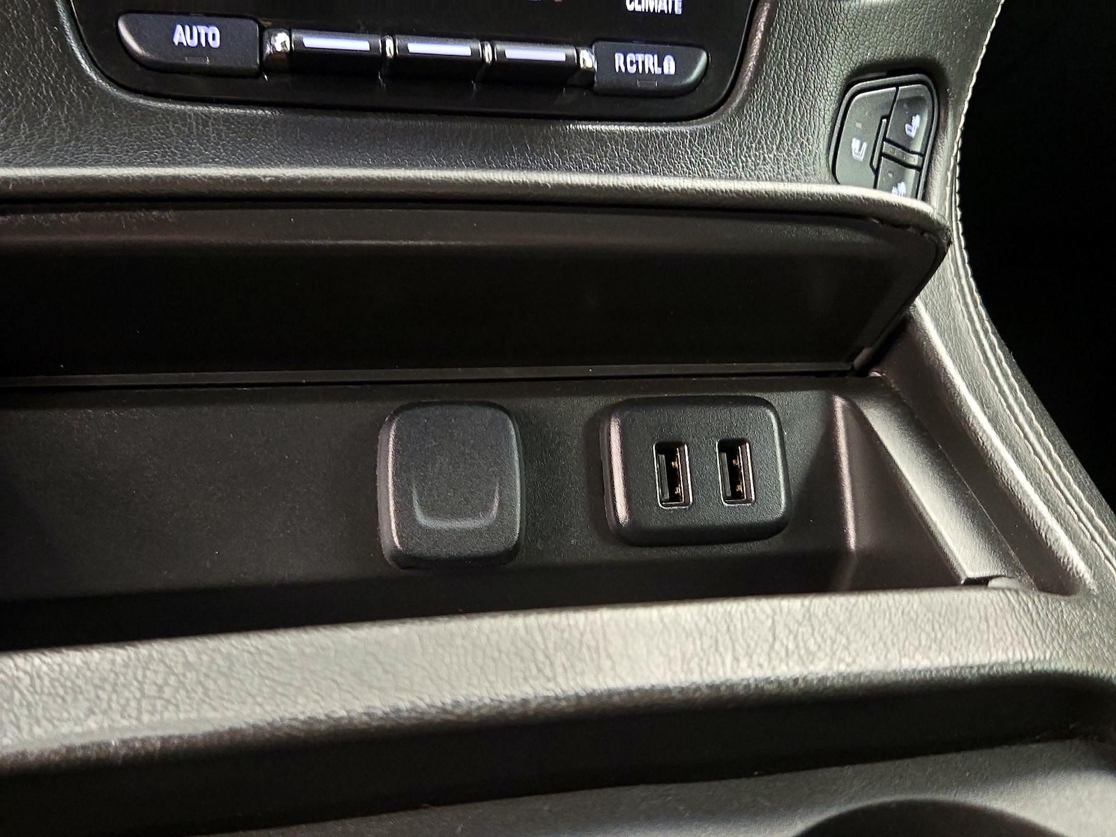 2020 Chevrolet Tahoe Premier - Photo 20