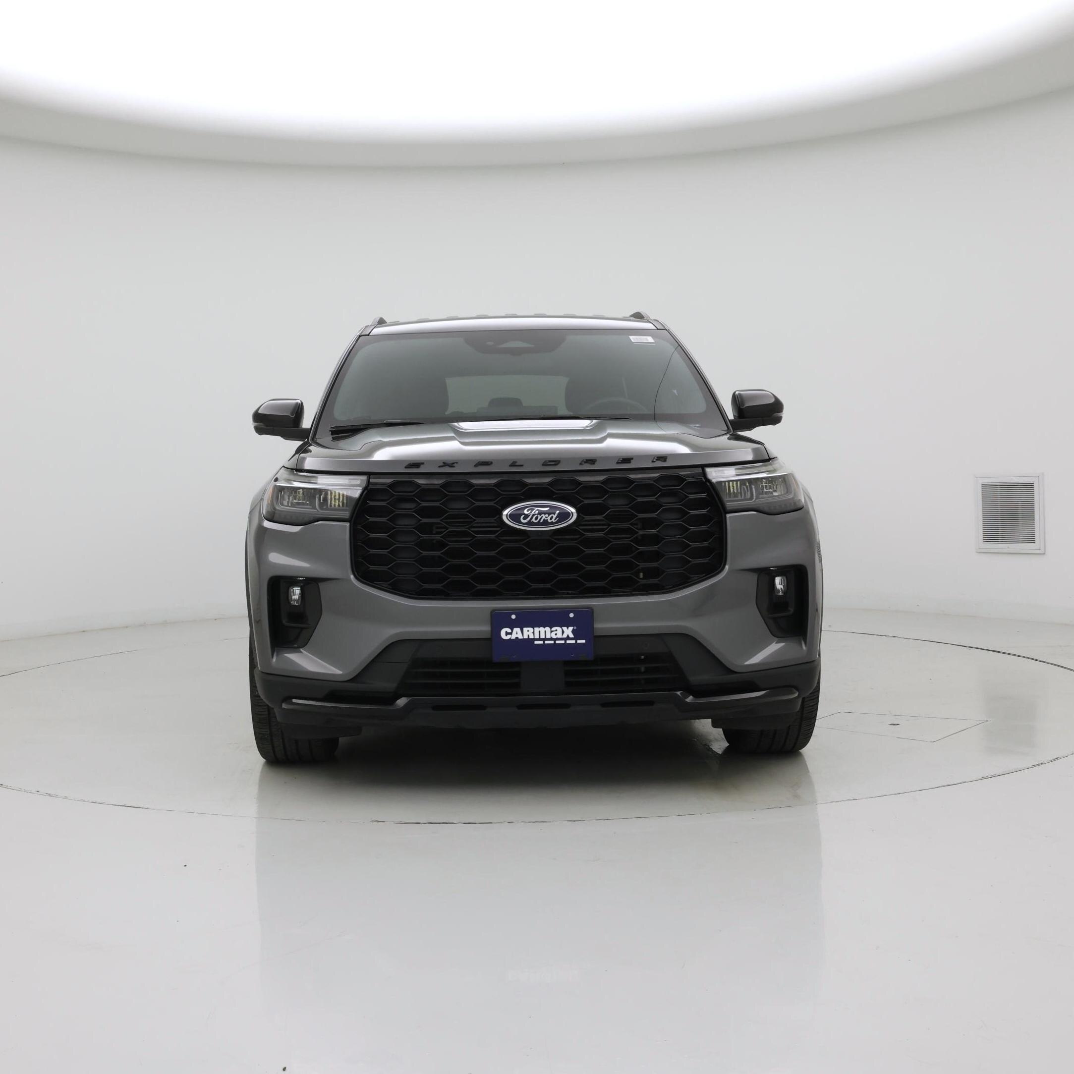 Thumbnail: 2025 Ford Explorer - 5